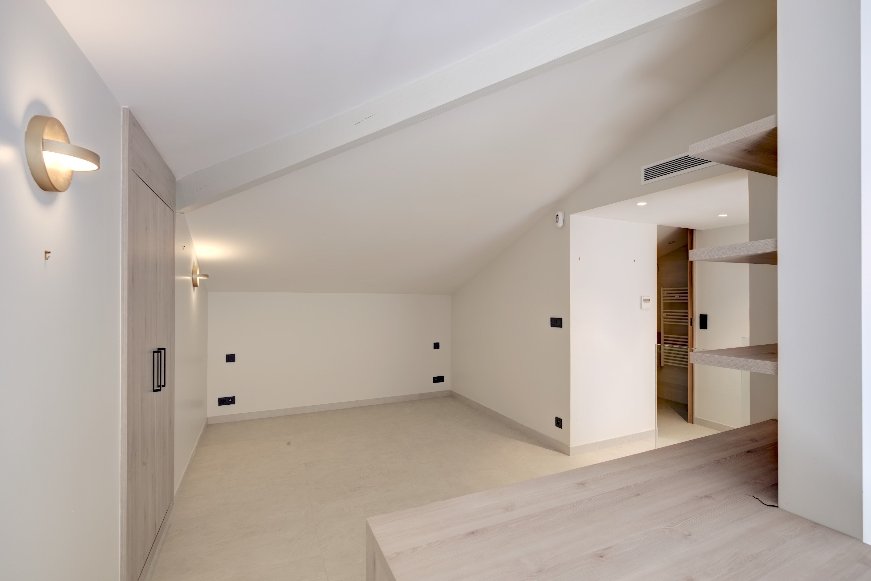  Exceptional 200m2 Penthouse  with Panoramic Sea Views, close to all commodities… - 物件實景