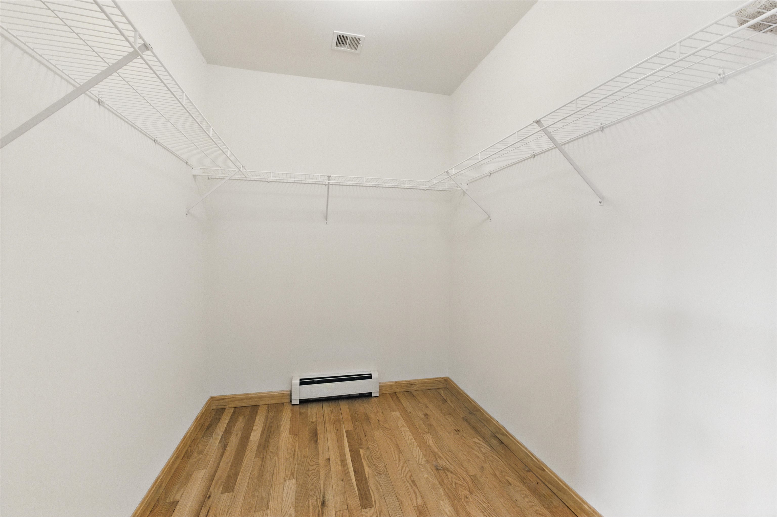 Bartlett, New Hampshire, 03812, United States, 3 Bedrooms Bedrooms, ,4 BathroomsBathrooms,Residential,For Sale,1885441