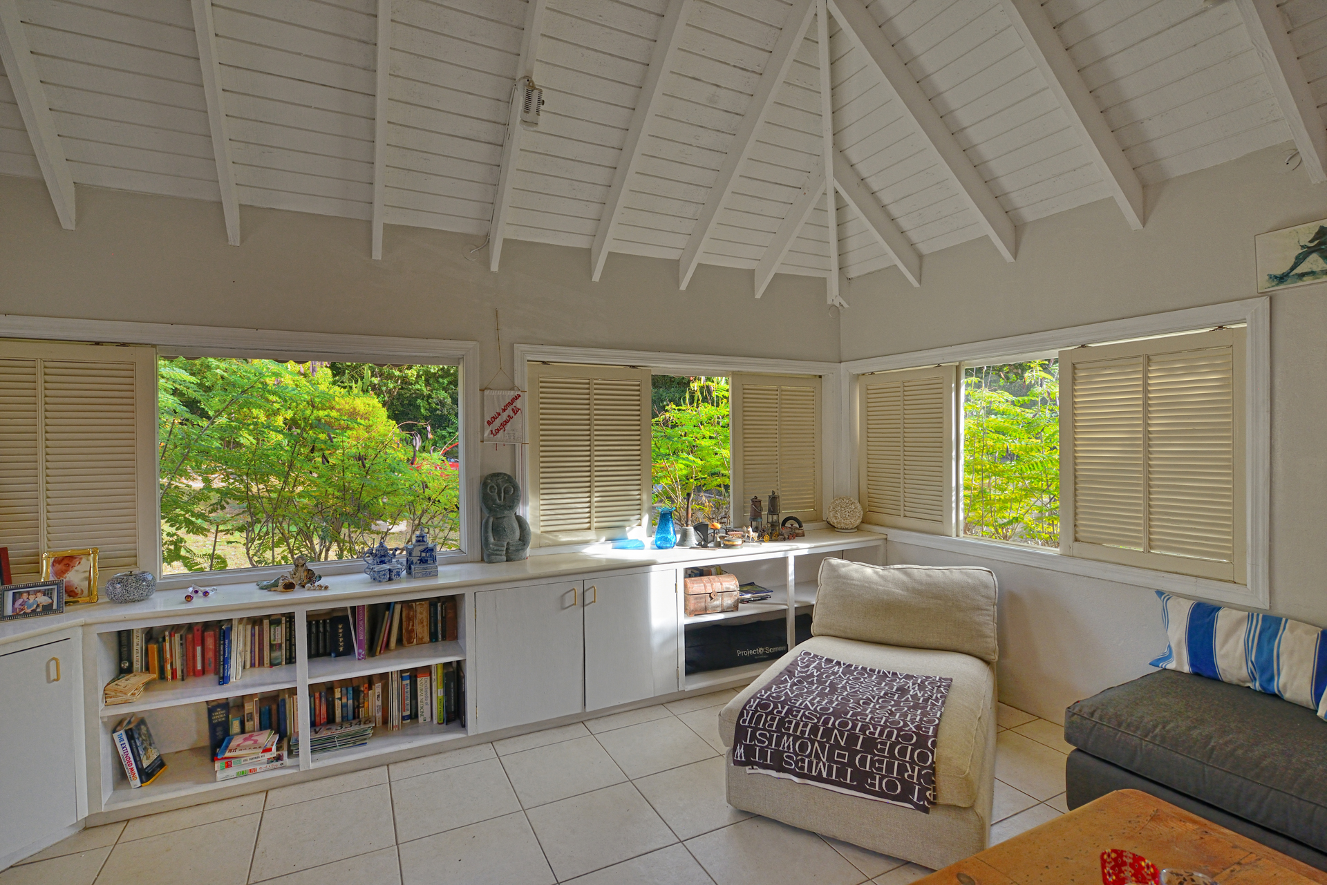  4 Bedroom Villa with Guesthouse - 物件實景