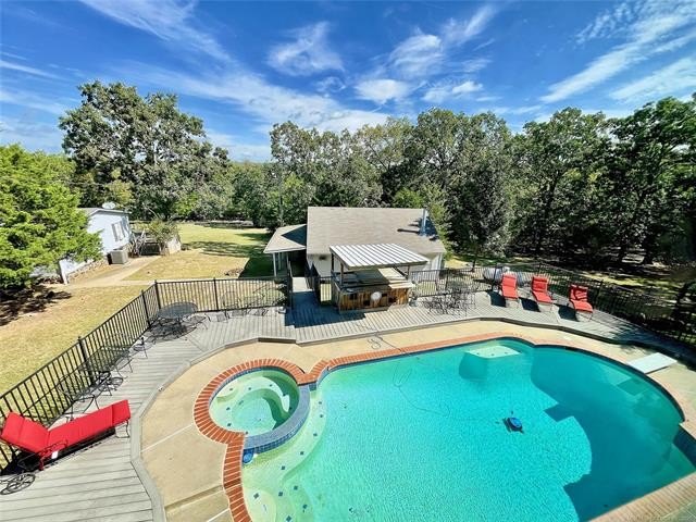 Cookson, Oklahoma, 74427, United States, 3 Bedrooms Bedrooms, ,2 BathroomsBathrooms,Residential,For Sale,2005296