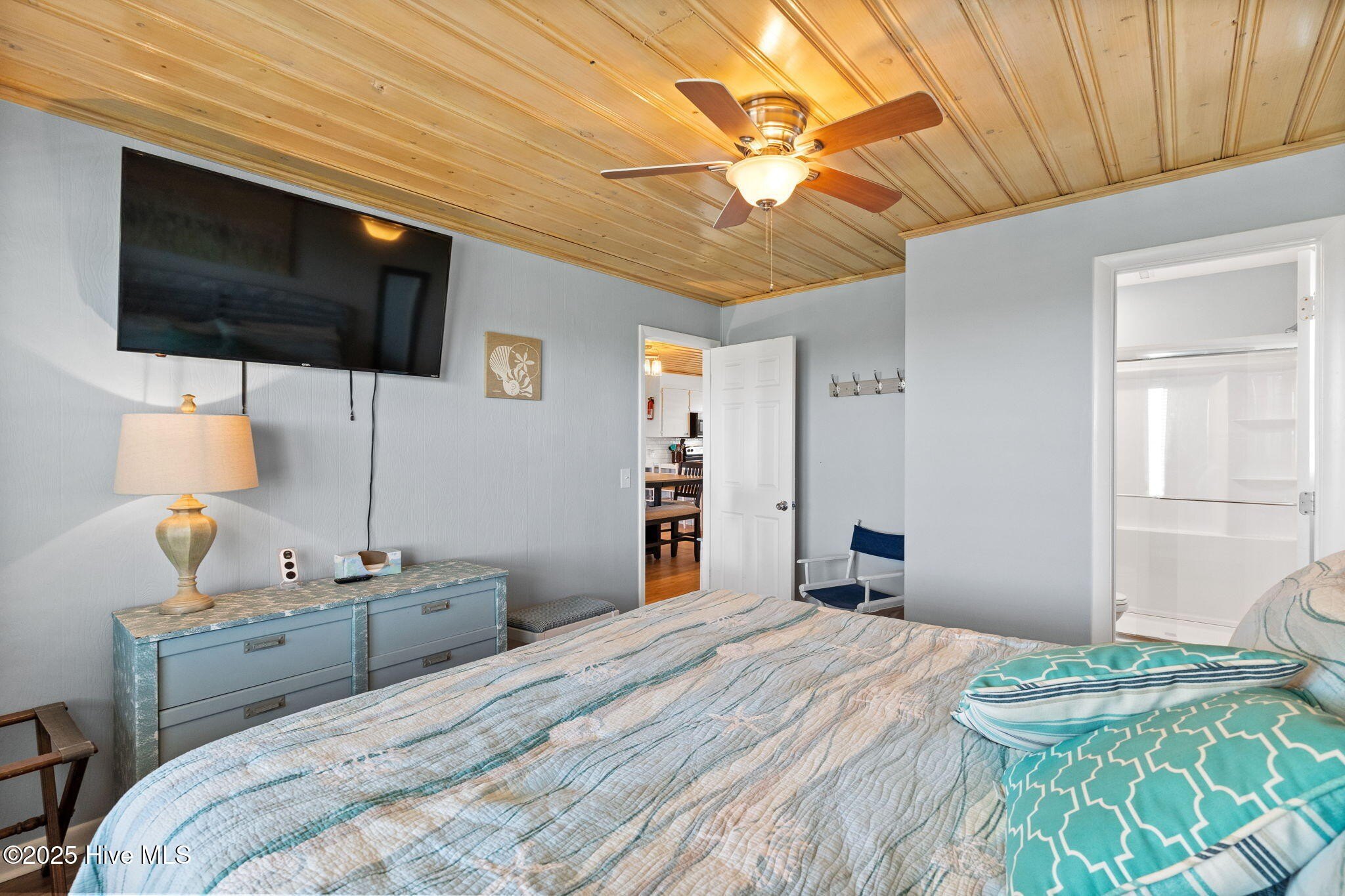 Sunset Beach, North Carolina, 28468, United States, 4 Bedrooms Bedrooms, ,4 BathroomsBathrooms,Residential,For Sale,1982253