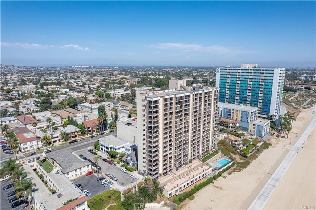 Long Beach, California, 90802, United States, 2 Bedrooms Bedrooms, ,Residential,For Sale,1905979