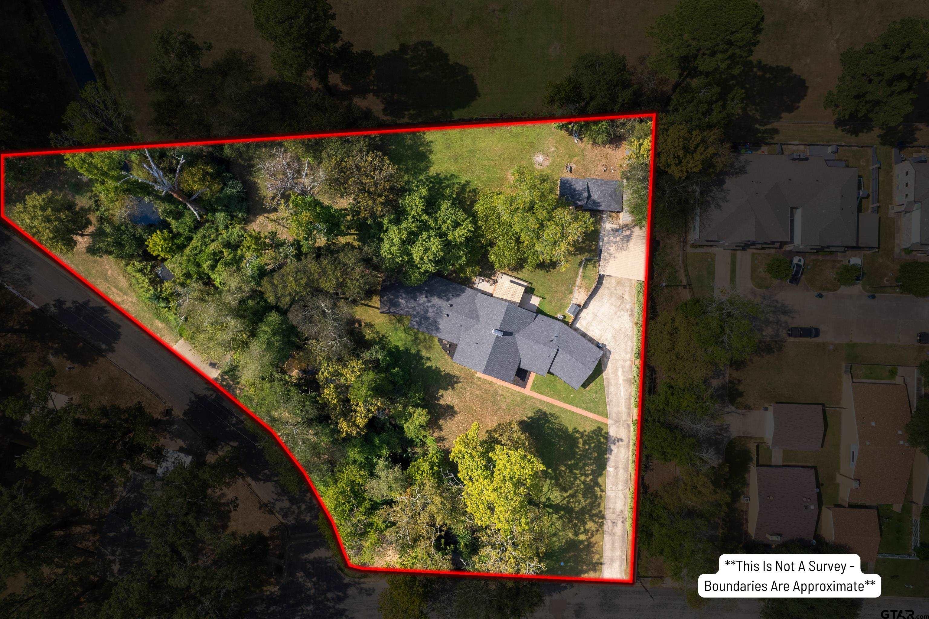 Mount Pleasant, Texas, 75455, United States, 5 Bedrooms Bedrooms, ,4 BathroomsBathrooms,Residential,For Sale,2010785