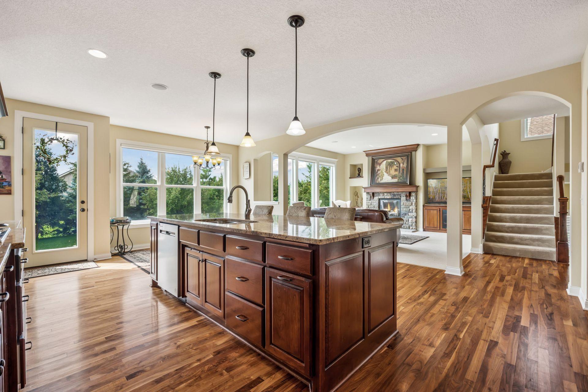 Plymouth, Minnesota, 55446, United States, 5 Bedrooms Bedrooms, ,5 BathroomsBathrooms,Residential,For Sale,1926210