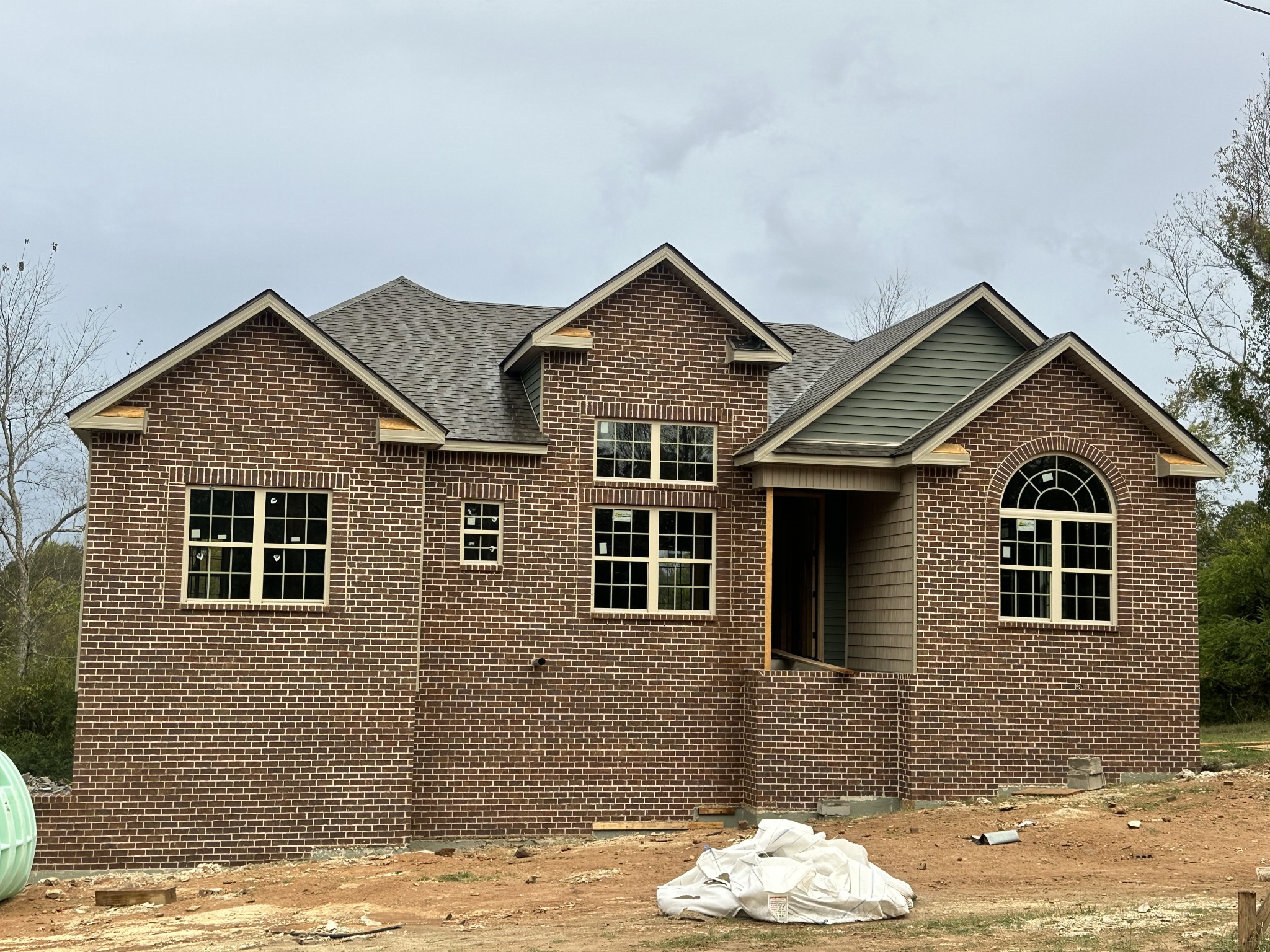 Cumberland Furnace, Tennessee, 37051, United States, 3 Bedrooms Bedrooms, ,3 BathroomsBathrooms,Residential,For Sale,1975749