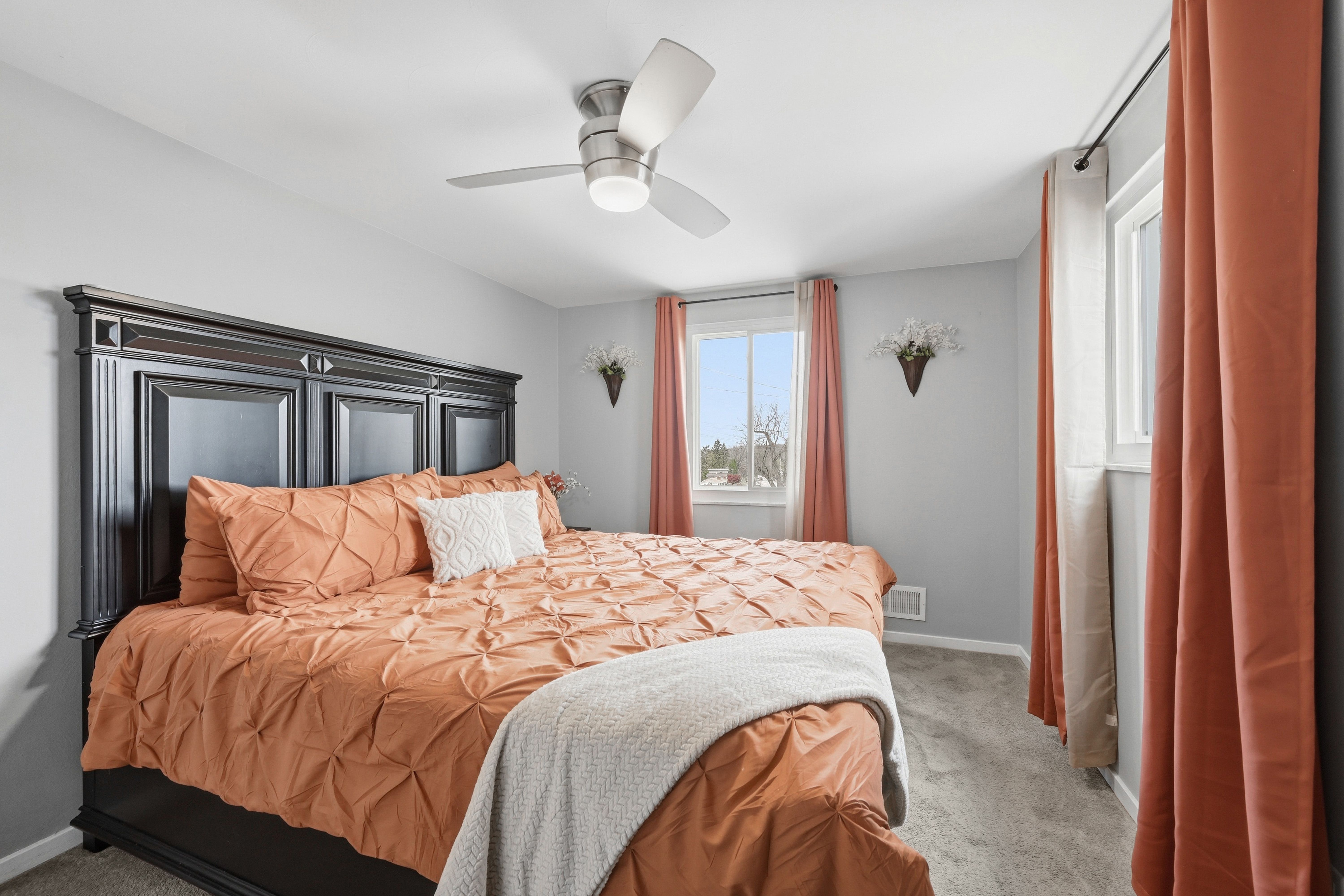  27 Flora Road, Pittsburgh, PA 15227 - 物件實景