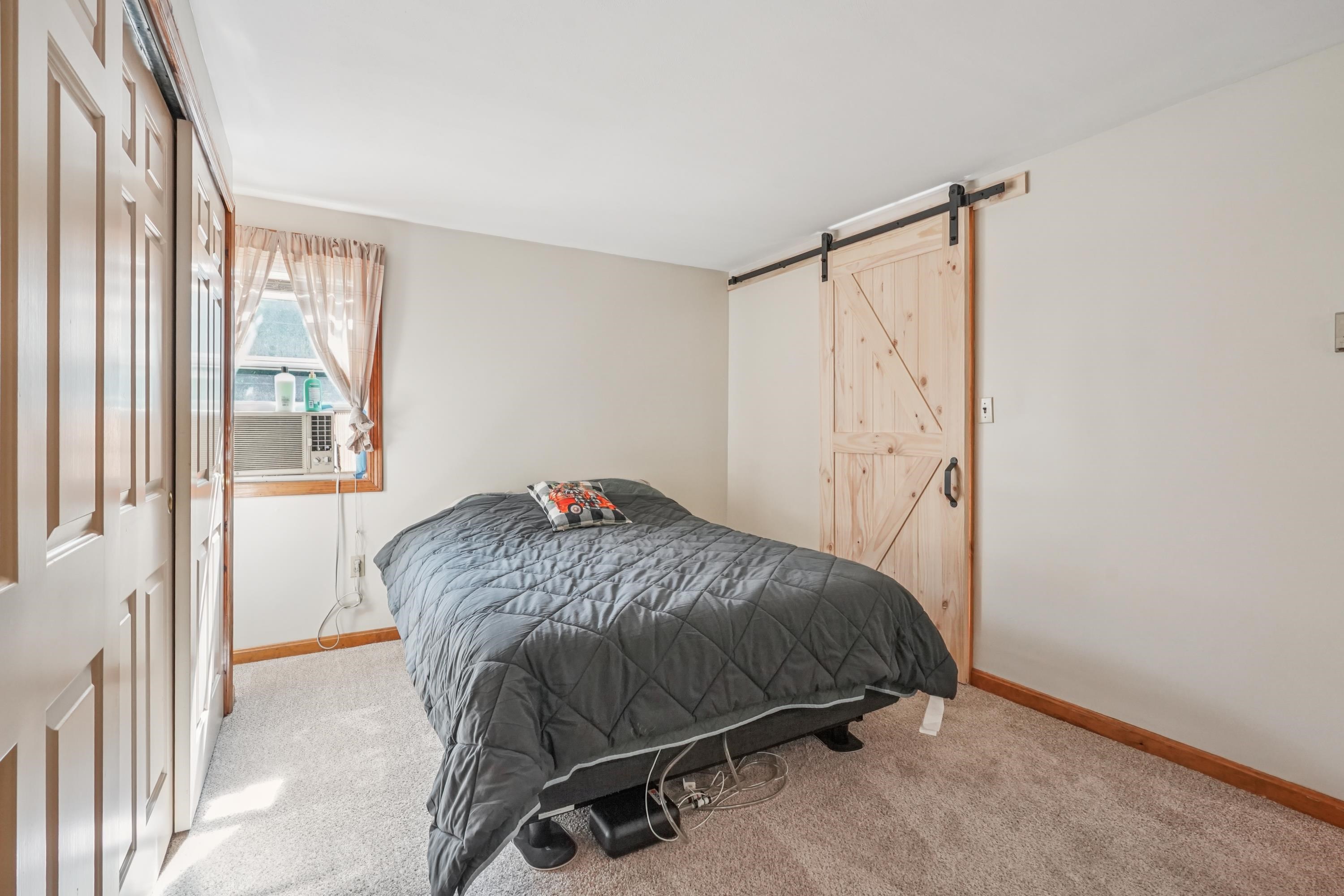 Kingston, New Hampshire, 03848, United States, 3 Bedrooms Bedrooms, ,2 BathroomsBathrooms,Residential,For Sale,1975396