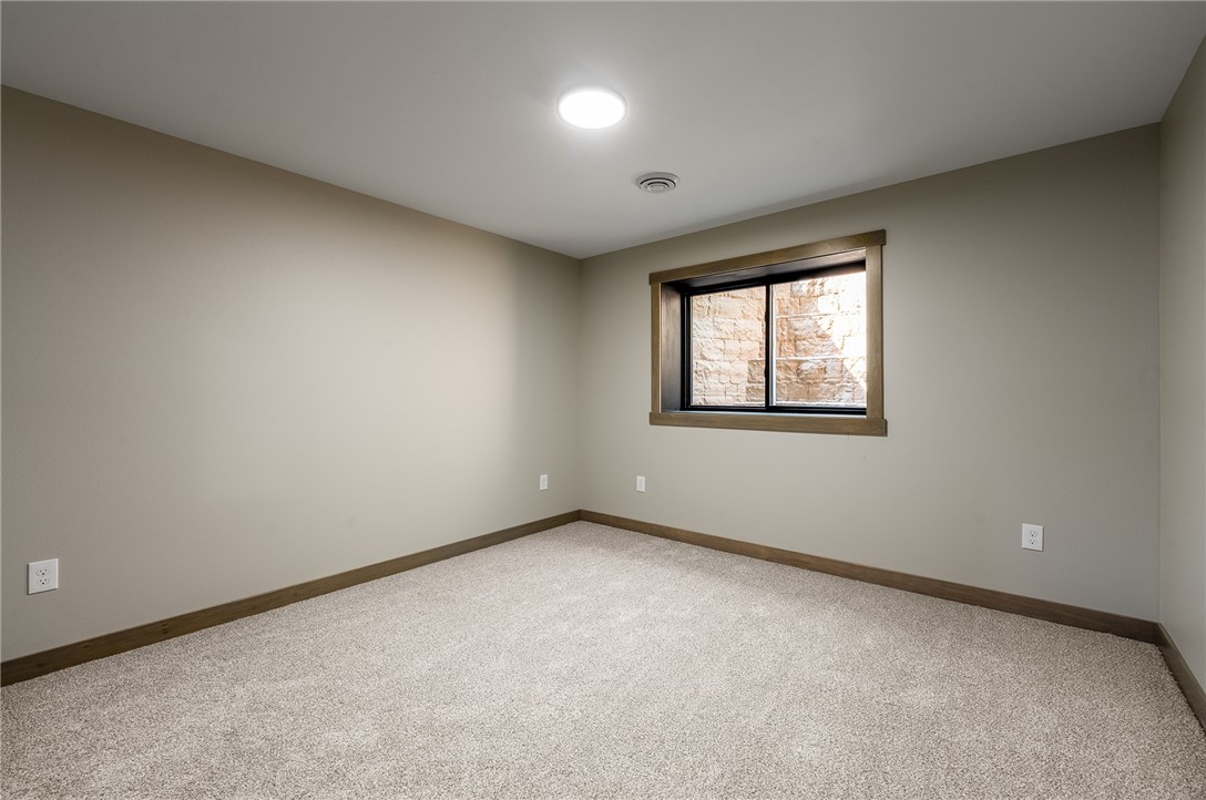 Bloomer, Wisconsin, 54724, United States, 3 Bedrooms Bedrooms, ,3 BathroomsBathrooms,Residential,For Sale,1751158
