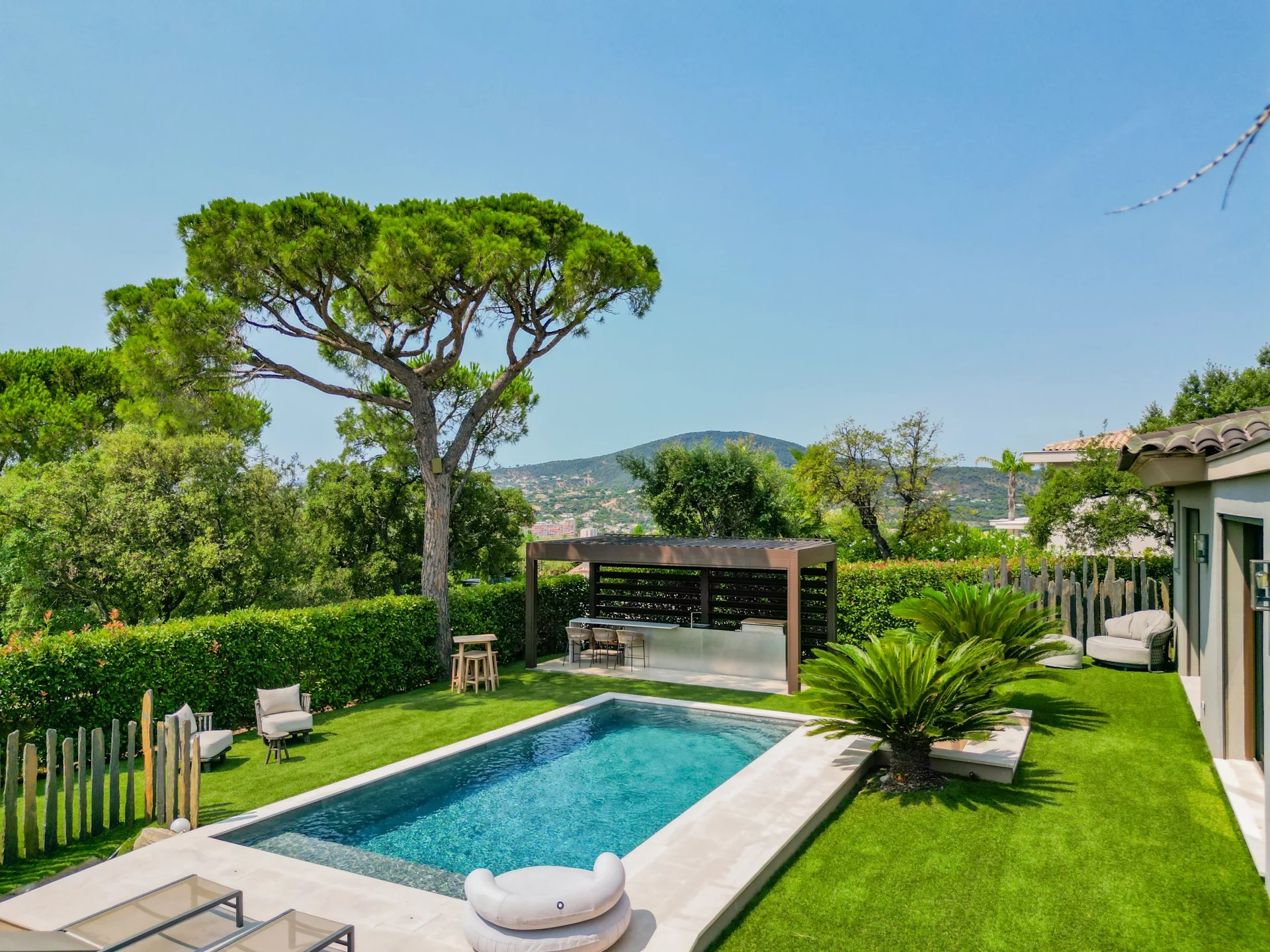 Sainte-Maxime, Provence-Alpes-Côte d’Azur, 83120, FR, 3 Bedrooms Bedrooms, ,Residential,For Sale,1912029
