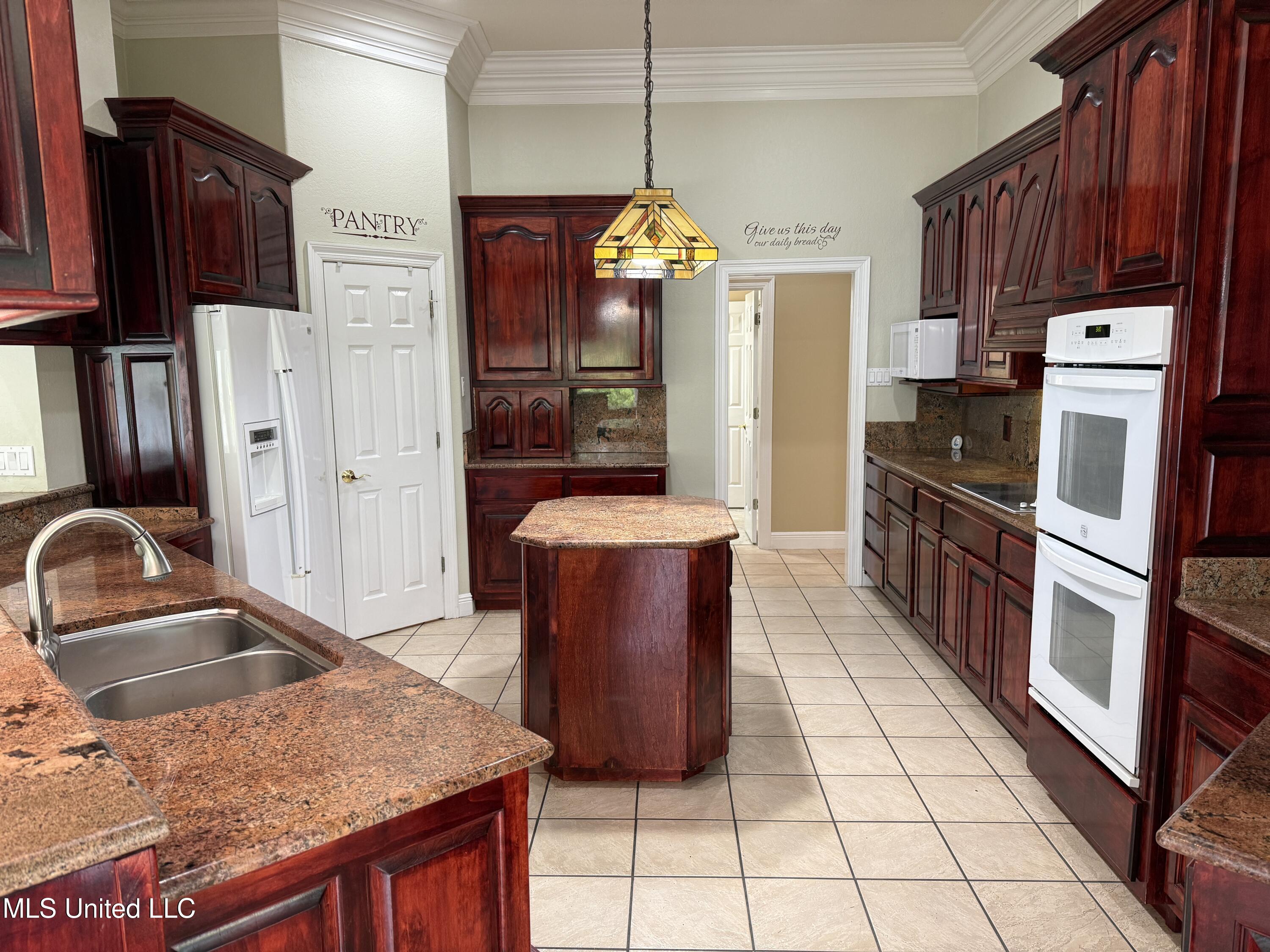 Saucier, Mississippi, 39574, United States, 4 Bedrooms Bedrooms, ,3 BathroomsBathrooms,Residential,For Sale,1927424