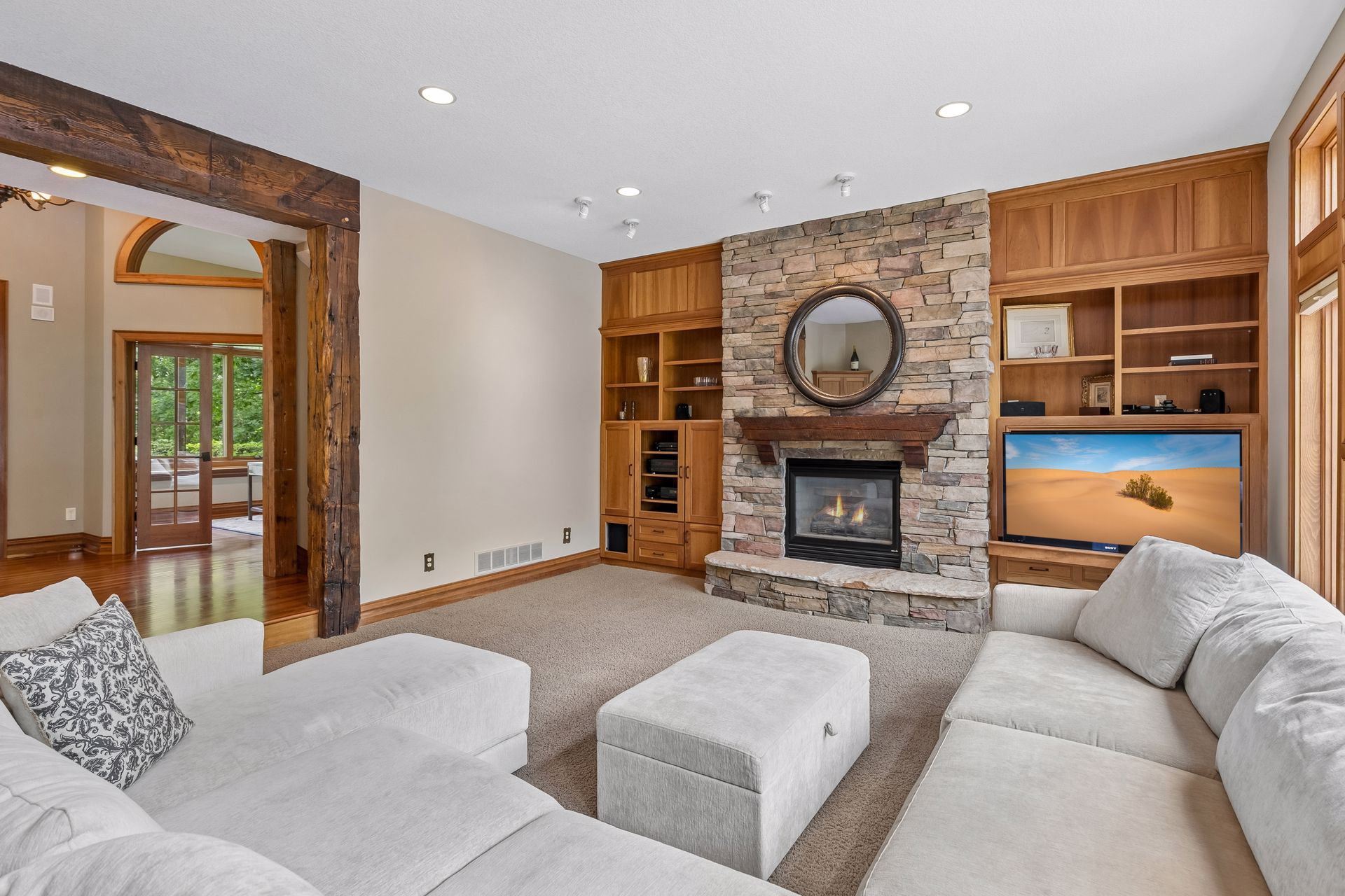 One-of-a-kind wooded retreat in Lakeville - 物件實景