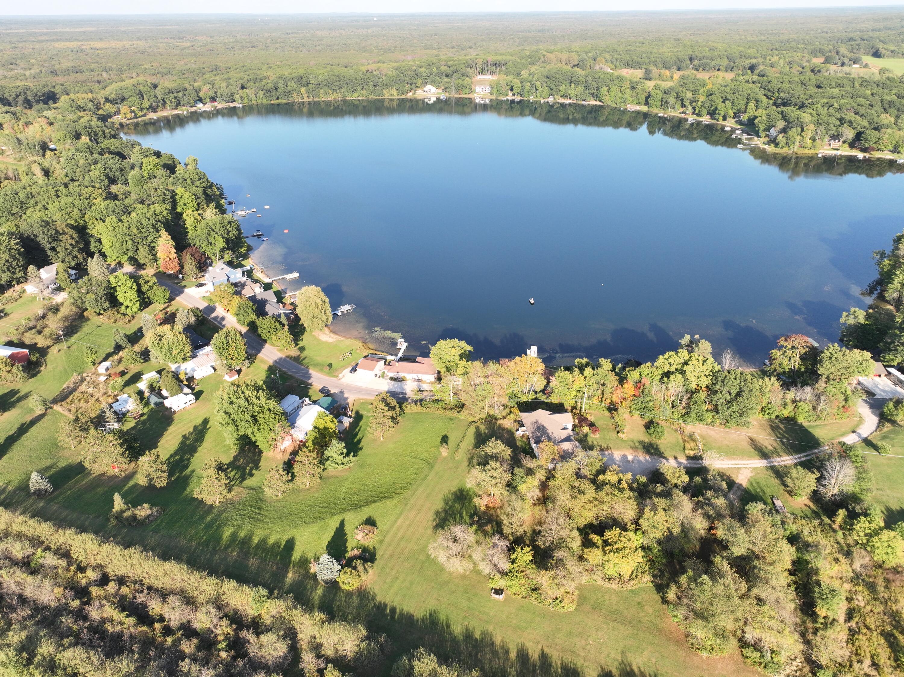 Fremont, Michigan, 49412, United States, 3 Bedrooms Bedrooms, ,2 BathroomsBathrooms,Residential,For Sale,1743034