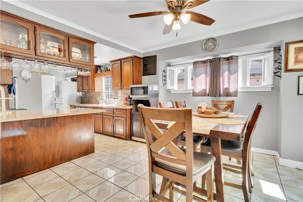 Pasadena, California, 91104, United States, 2 Bedrooms Bedrooms, ,1 BathroomBathrooms,Residential,For Sale,1944799