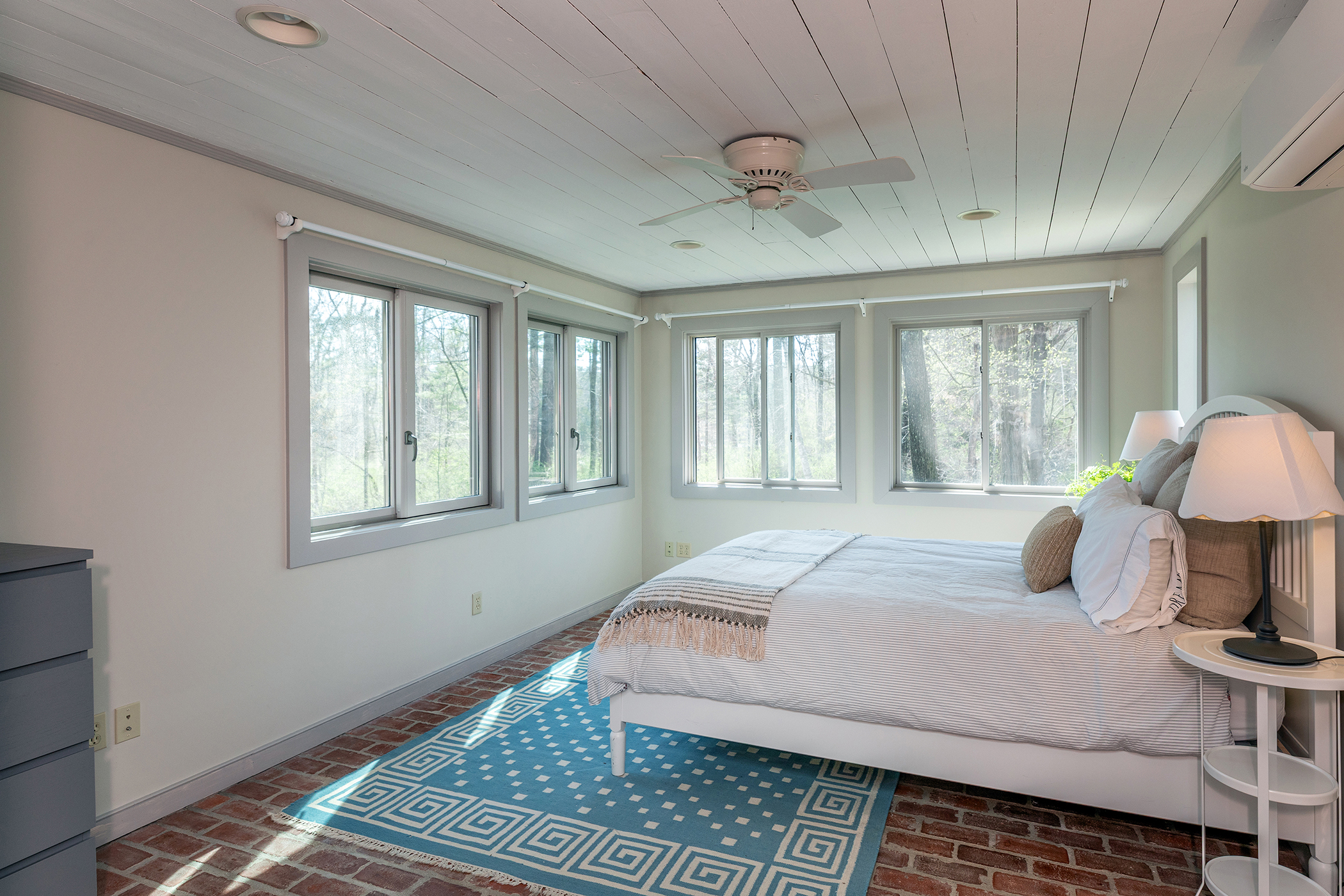  40 Interlaken Estates - 物件實景