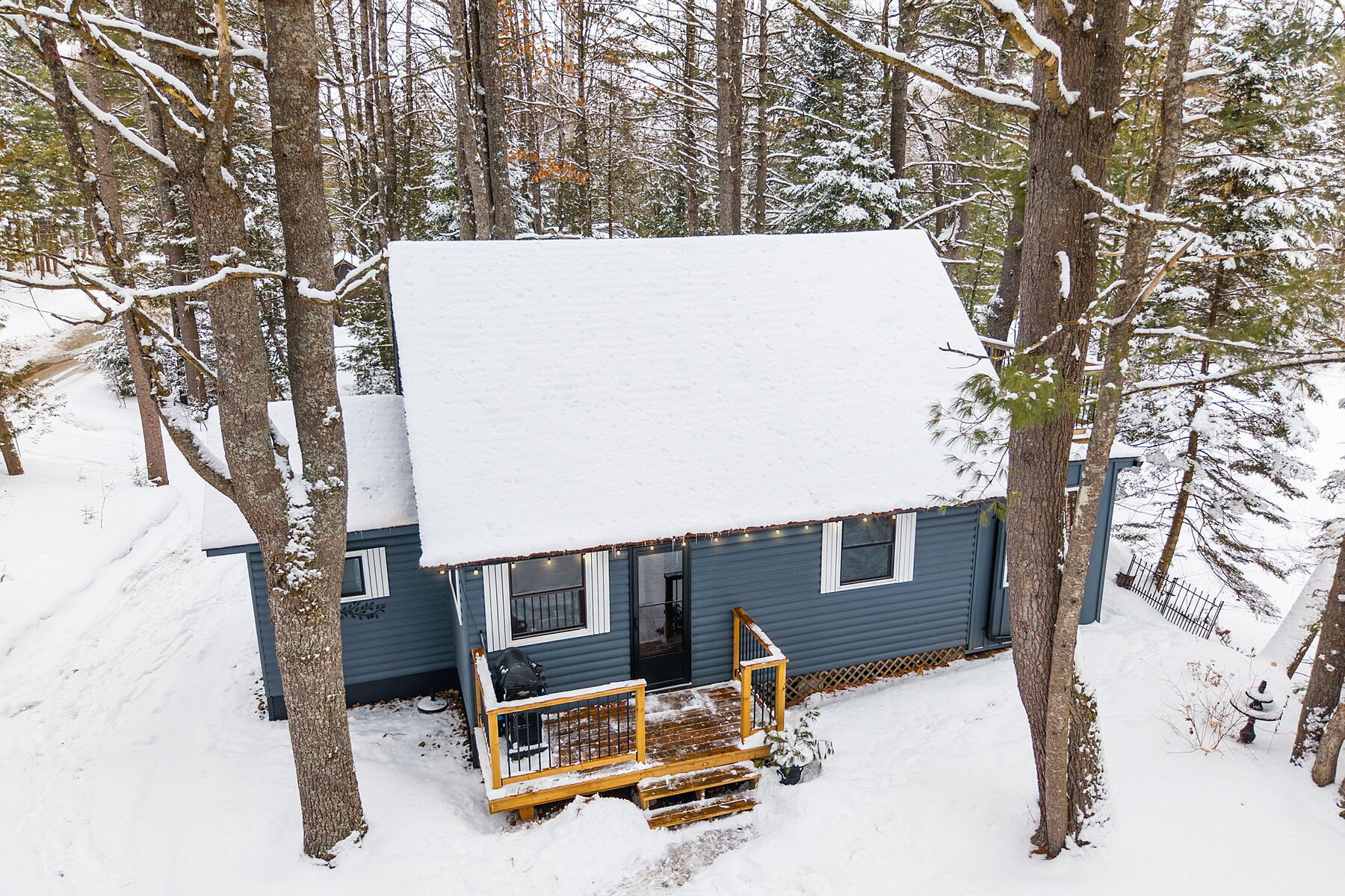  Serene Irondale River Cottage - 物件實景