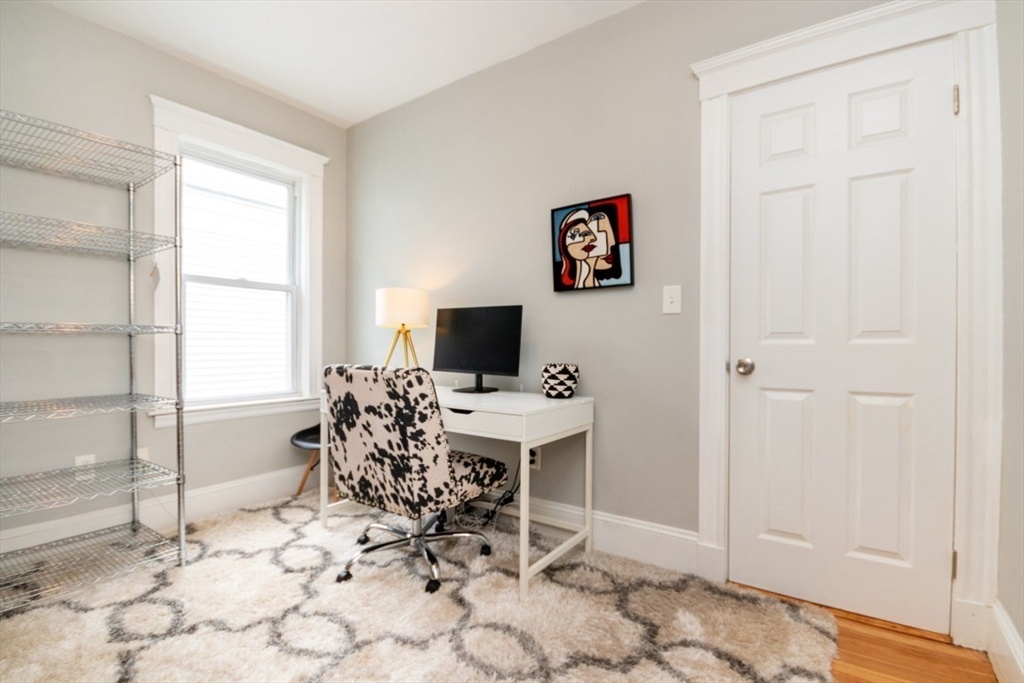 Boston, Massachusetts, 02125, United States, 2 Bedrooms Bedrooms, ,1 BathroomBathrooms,Residential,For Sale,1960529