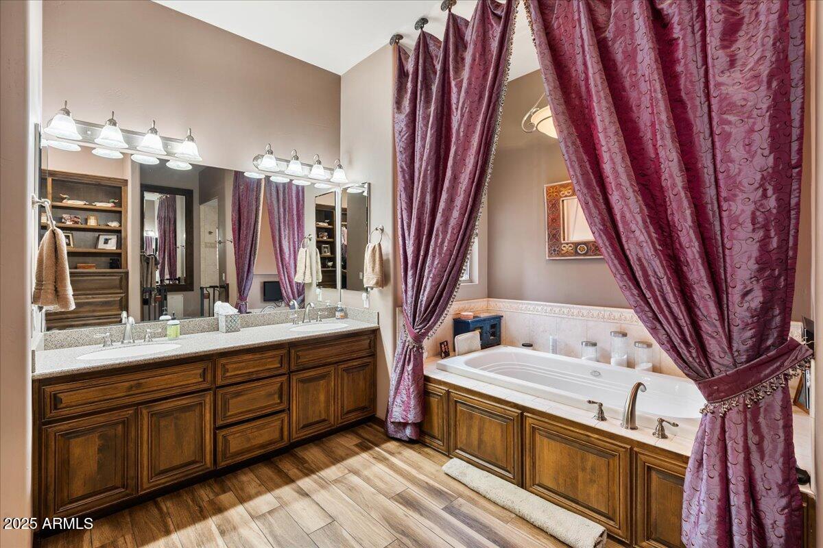 Camp Verde, Arizona, 86322, United States, 4 Bedrooms Bedrooms, ,3 BathroomsBathrooms,Residential,For Sale,1997165