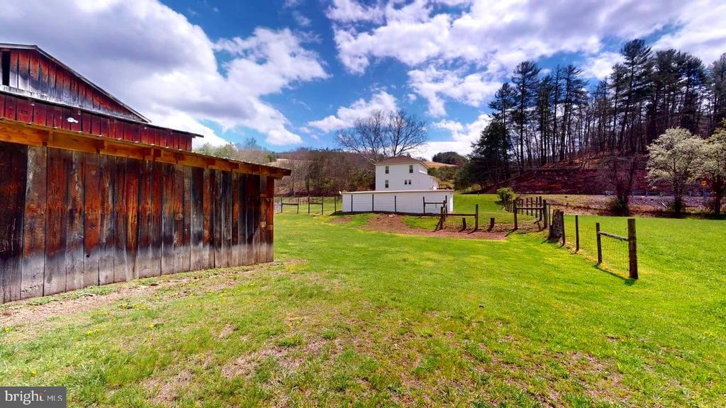 RIO, West Virginia, 26755, United States, 4 Bedrooms Bedrooms, ,2 BathroomsBathrooms,Residential,For Sale,1793735