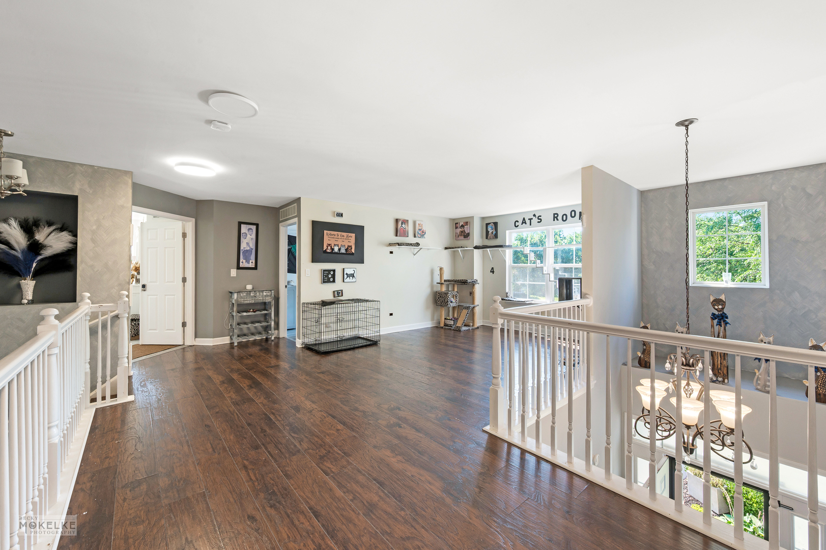 Montgomery, Illinois, 60538, United States, 5 Bedrooms Bedrooms, ,4 BathroomsBathrooms,Residential,For Sale,1925082