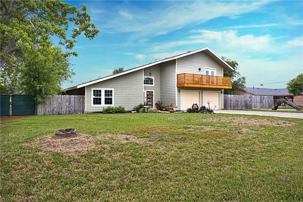 Corpus Christi, Texas, 78412, United States, 4 Bedrooms Bedrooms, ,4 BathroomsBathrooms,Residential,For Sale,1847108
