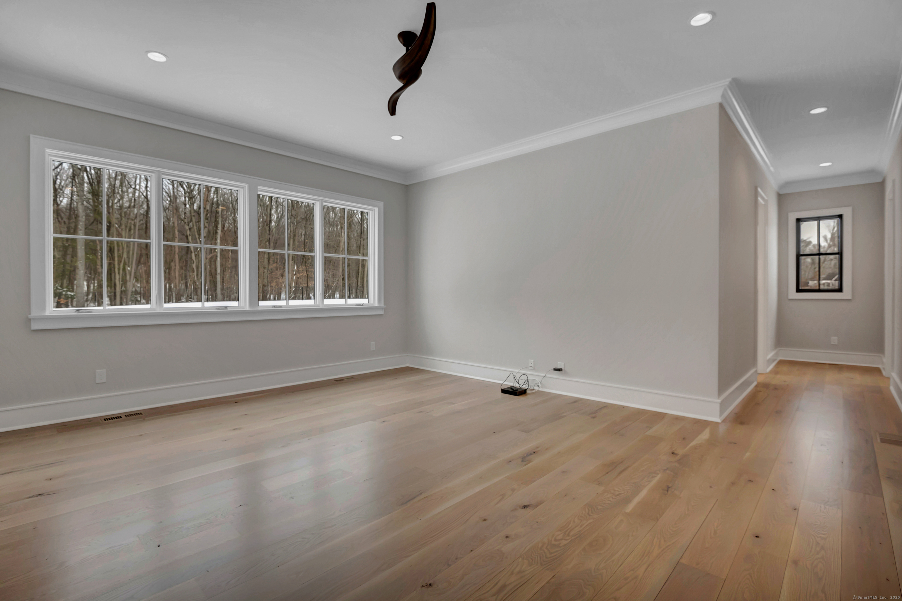 Orange, Connecticut, 06477, United States, 4 Bedrooms Bedrooms, ,5 BathroomsBathrooms,Residential,For Sale,1902233