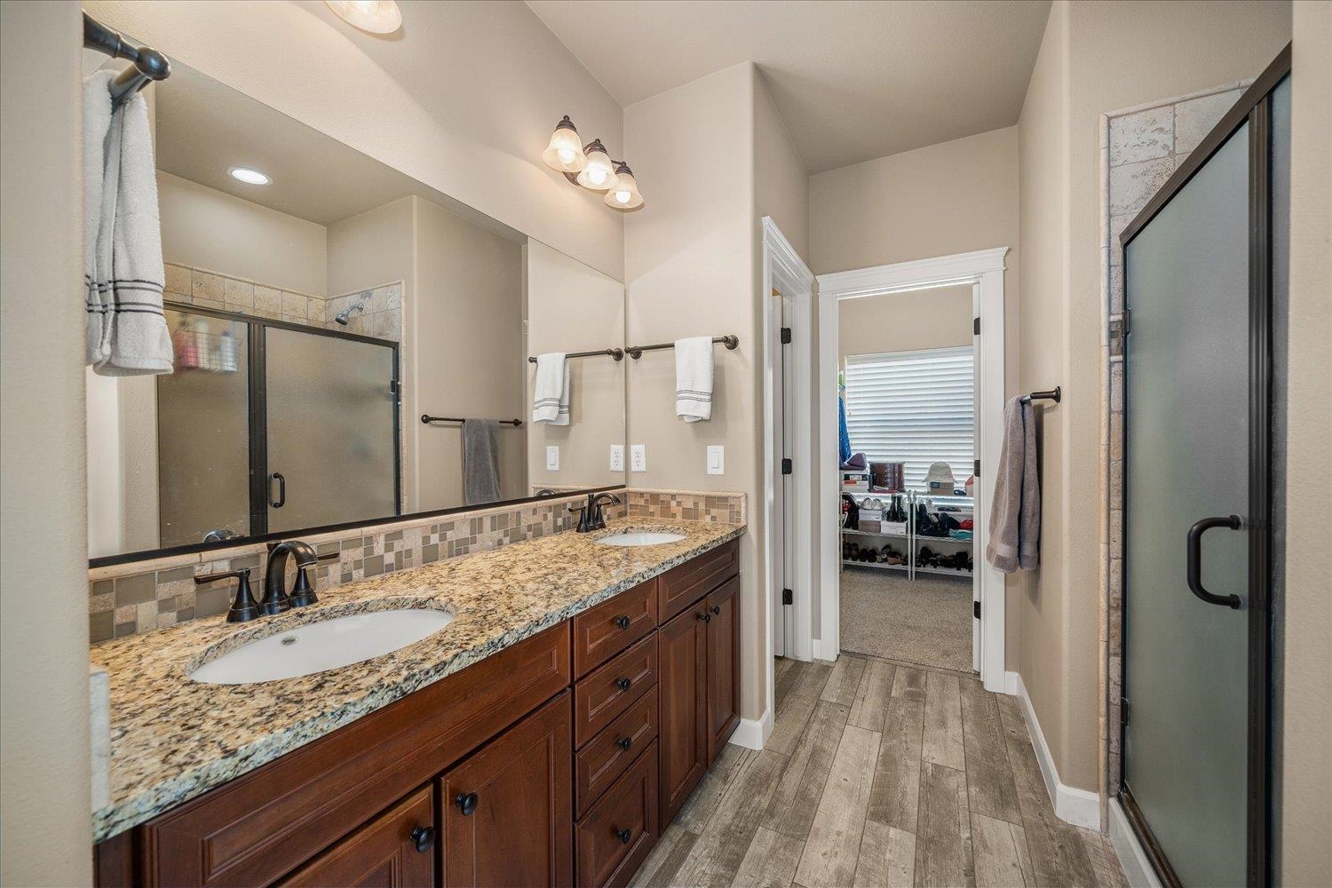 Liberty Lake, Washington, 99019, United States, 4 Bedrooms Bedrooms, ,2 BathroomsBathrooms,Residential,For Sale,1856112