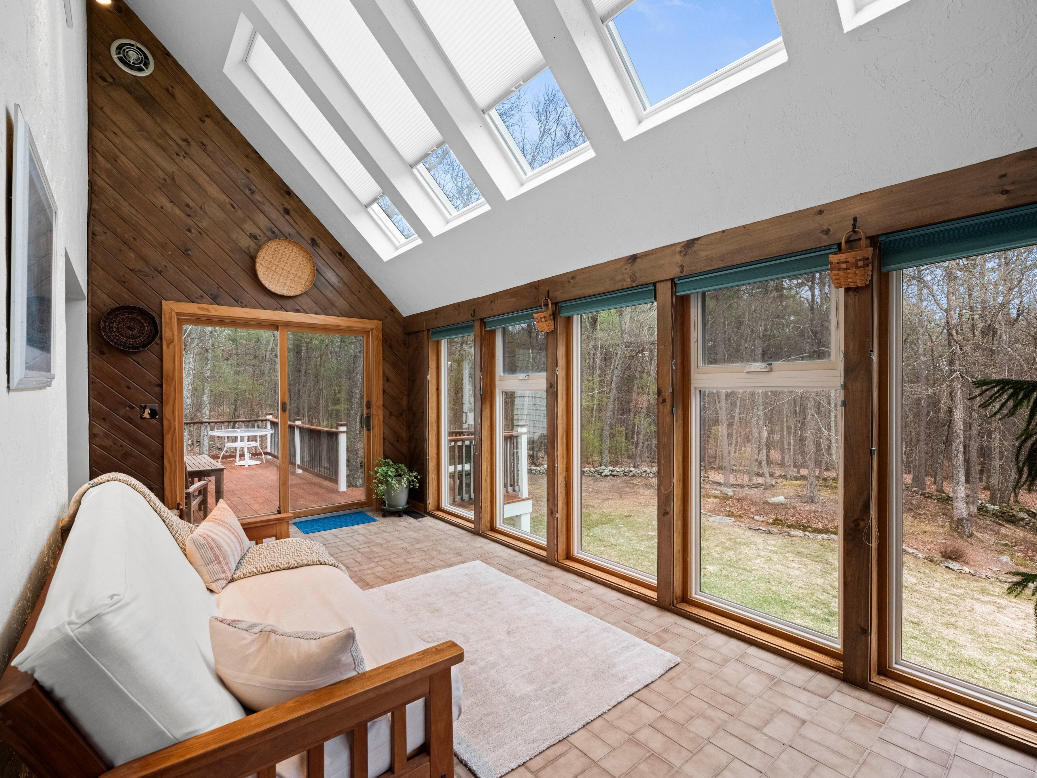 343 Sargent Road, Boxborough, MA 01719 - 物件實景