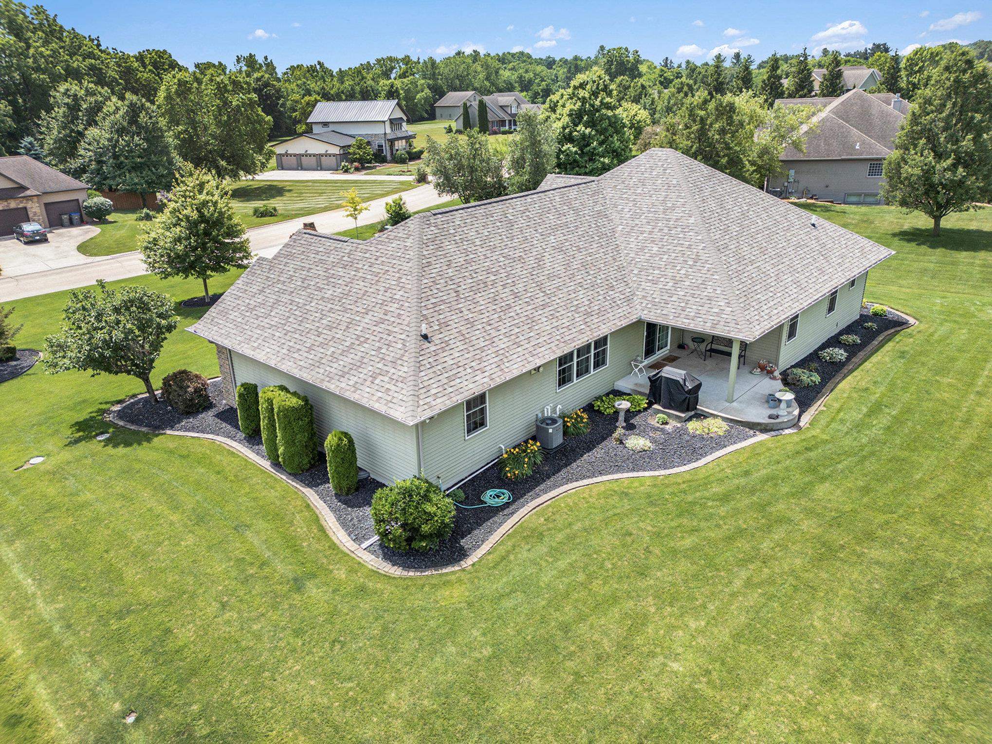 Copper Ridge Dr, Goshen, IN 46526 #1