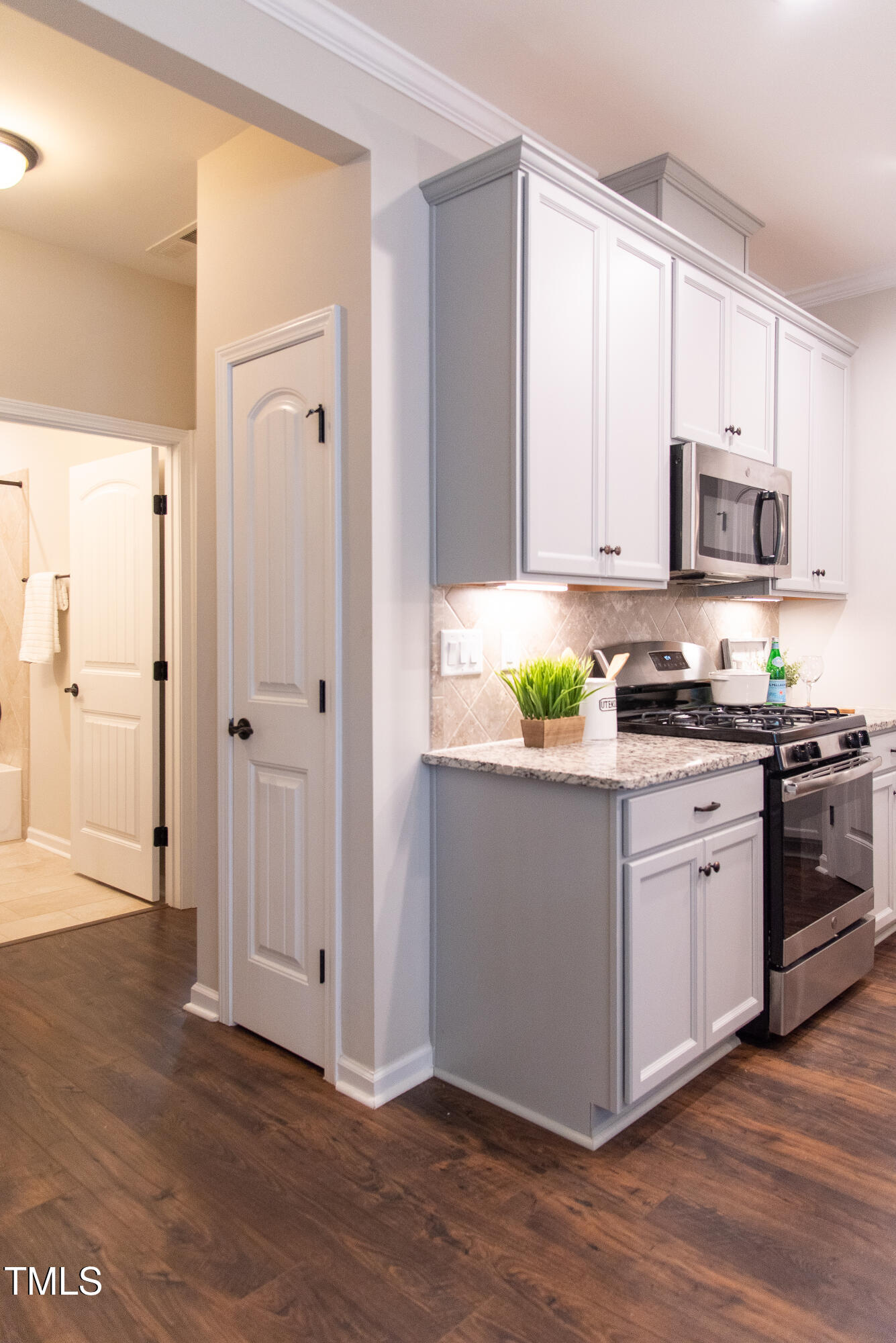 Durham, North Carolina, 27703, United States, 3 Bedrooms Bedrooms, ,3 BathroomsBathrooms,Residential,For Sale,1901526
