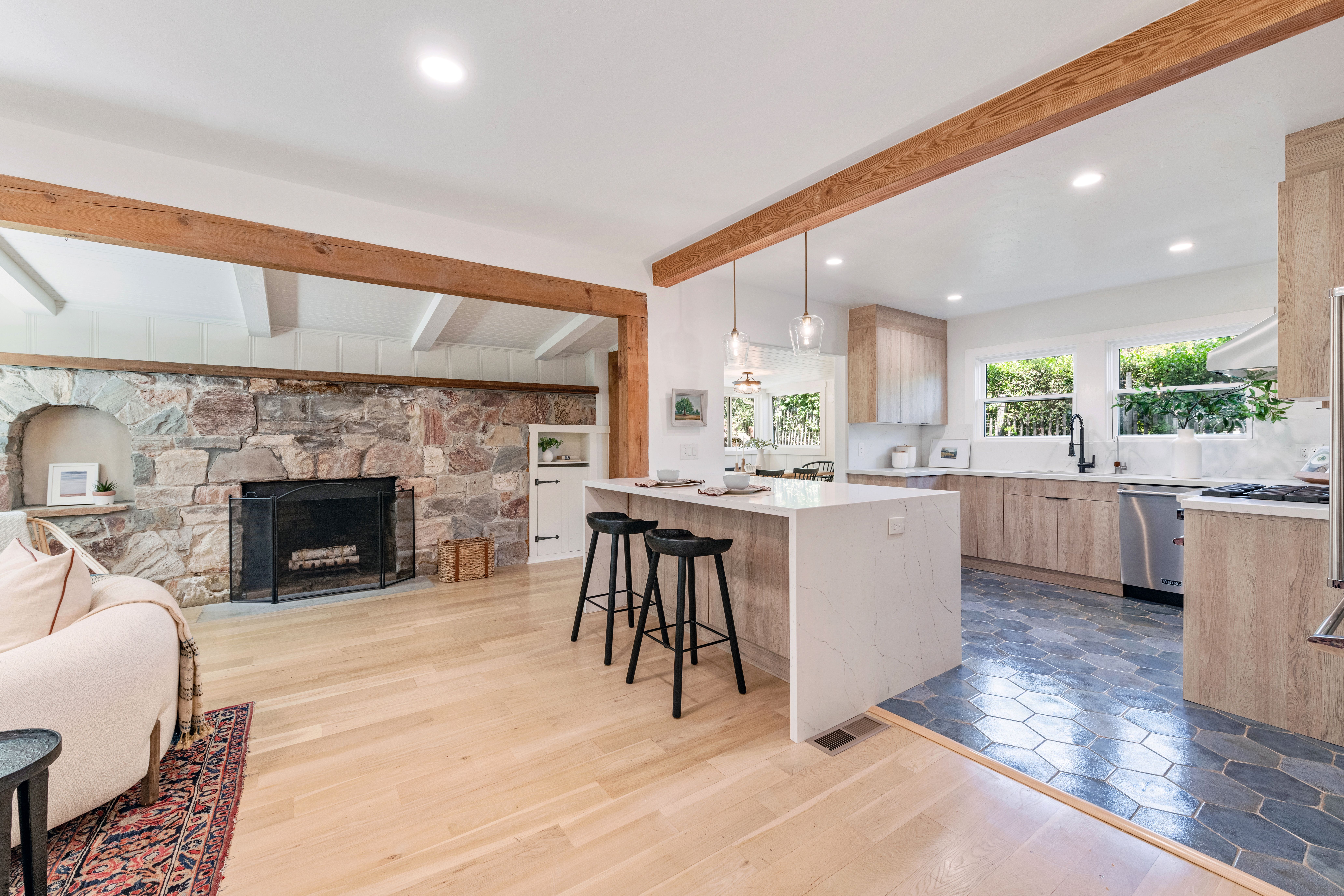  Lush Indoor-Outdoor Living in San Anselmo - 物件實景