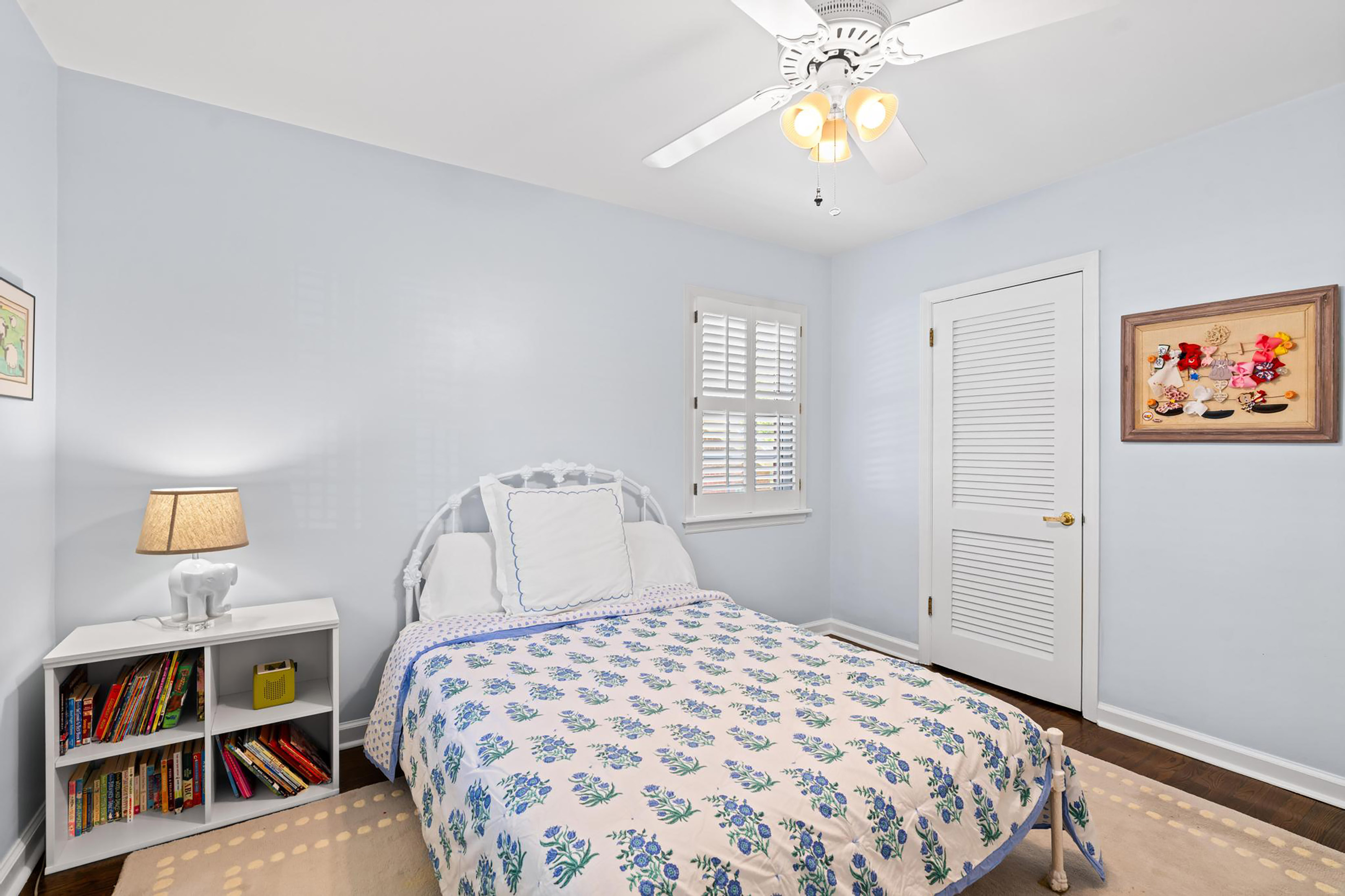  Lovely Ranch Home with Striking Curb Appeal and Modern Updates - 物件實景