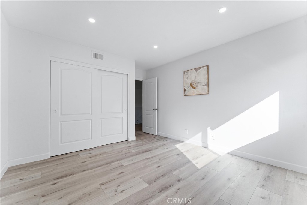 Laguna Hills, California, 92653, United States, 4 Bedrooms Bedrooms, ,3 BathroomsBathrooms,Residential,For Sale,1987832