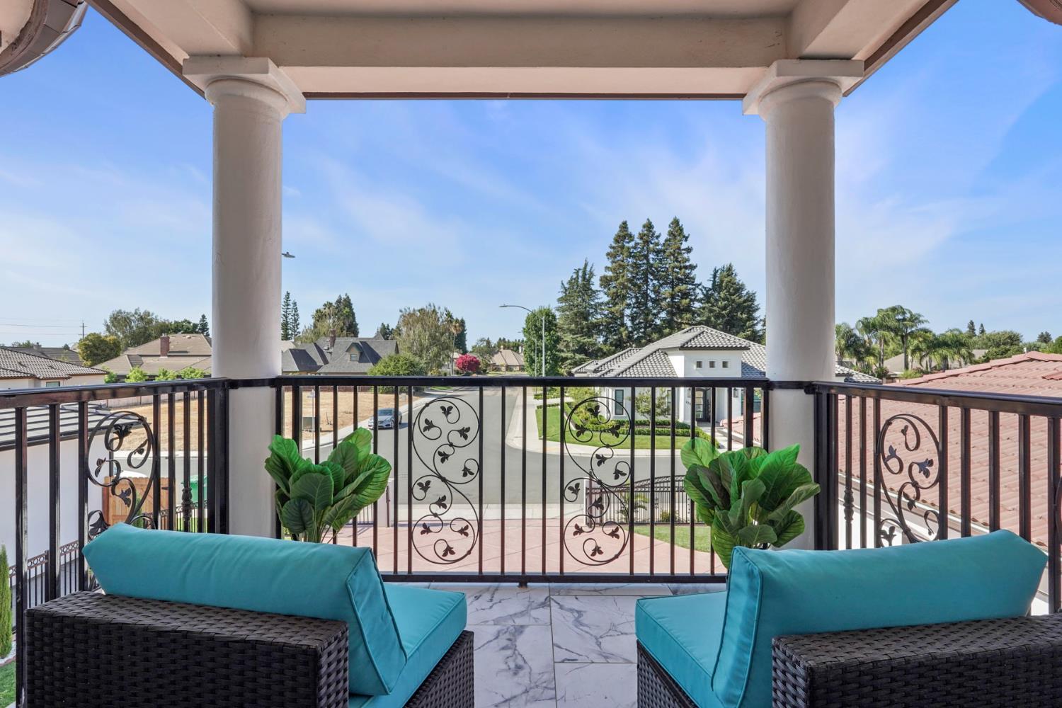 Lodi, California, 95242, United States, 5 Bedrooms Bedrooms, ,5 BathroomsBathrooms,Residential,For Sale,2012542