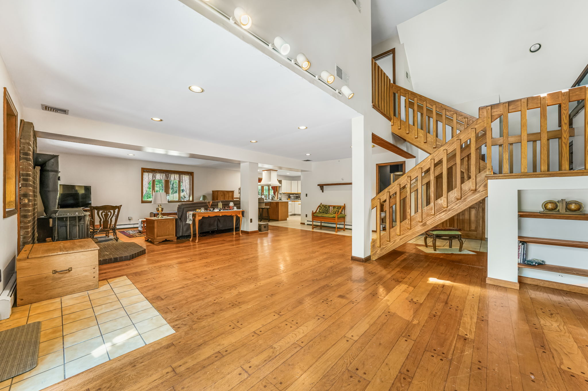 Montville, New Jersey, 07045, United States, 4 Bedrooms Bedrooms, ,4 BathroomsBathrooms,Residential,For Sale,1905700