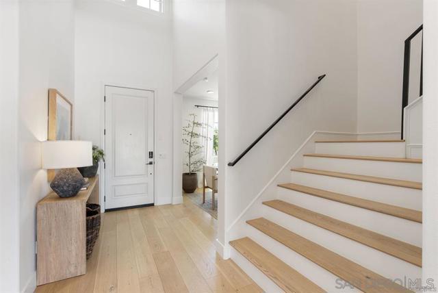 Escondido, California, 92029, United States, 5 Bedrooms Bedrooms, ,5 BathroomsBathrooms,Residential,For Sale,2029971