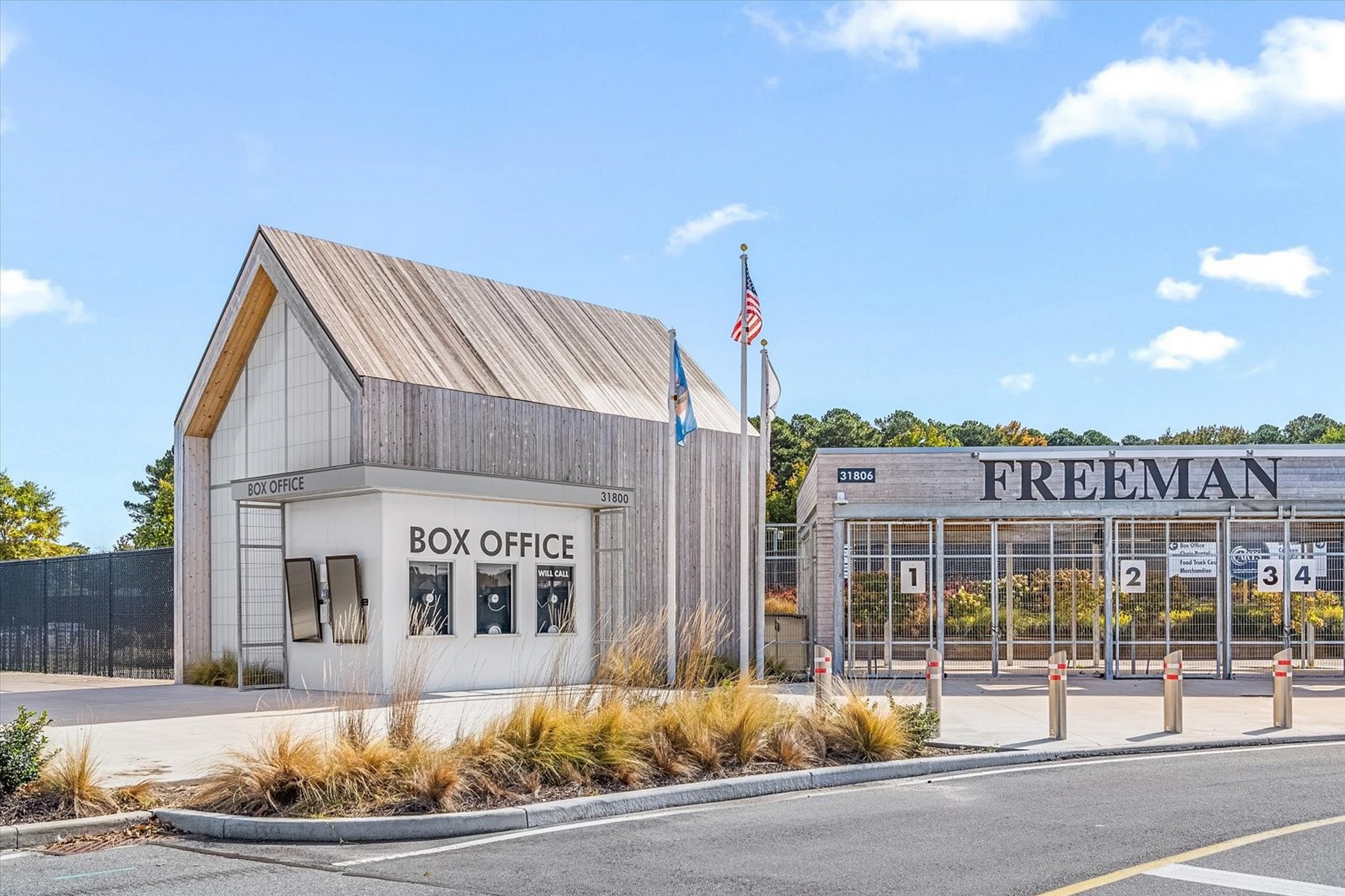  22072 Seaport Square - 物件實景