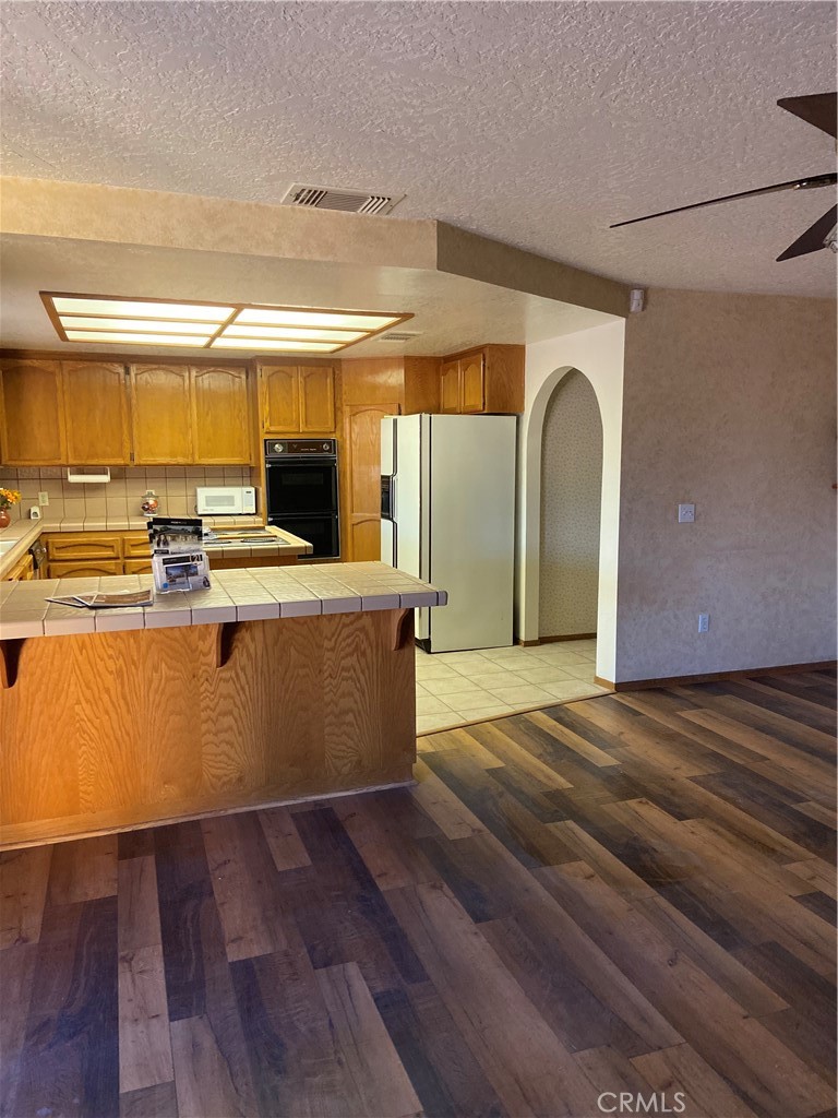 Apple Valley, California, 92308, United States, 3 Bedrooms Bedrooms, ,2 BathroomsBathrooms,Residential,For Sale,1977586