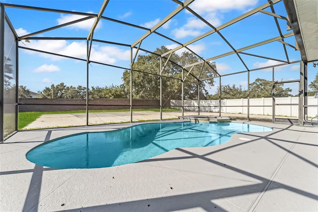 Orlando, Florida, 32824, United States, 4 Bedrooms Bedrooms, ,4 BathroomsBathrooms,Residential,For Sale,1987681