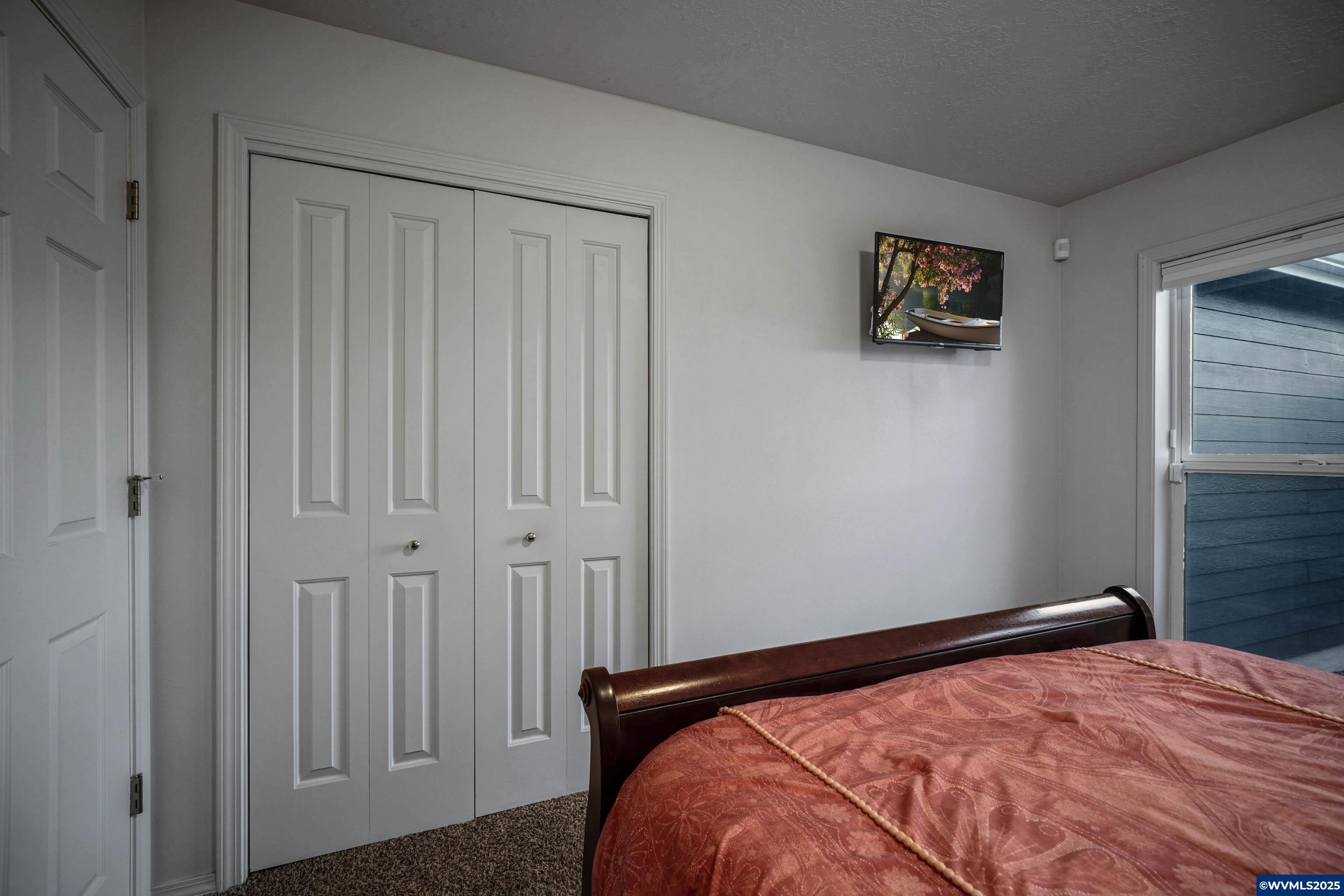 Keizer, Oregon, 97303, United States, 3 Bedrooms Bedrooms, ,2 BathroomsBathrooms,Residential,For Sale,1995738