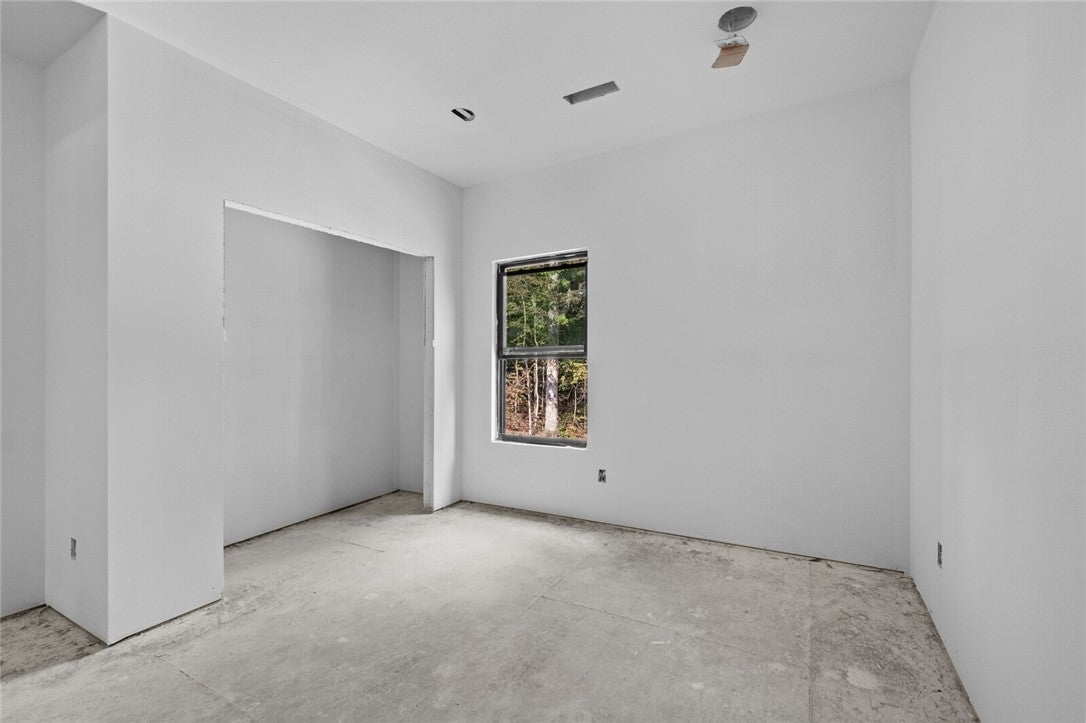 Bella Vista, Arkansas, 72714, United States, 2 Bedrooms Bedrooms, ,2 BathroomsBathrooms,Residential,For Sale,1997374