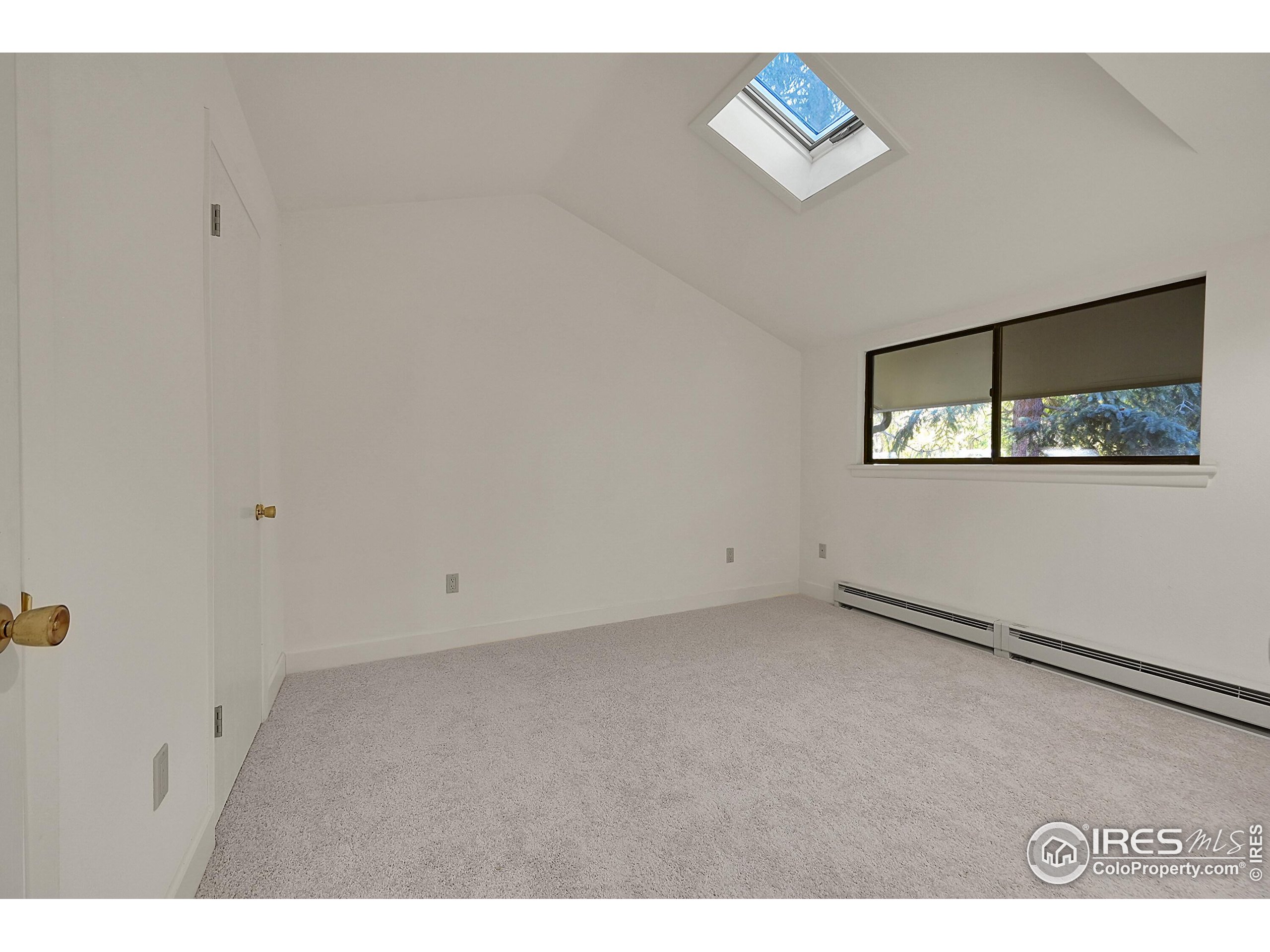 Boulder, Colorado, 80304, United States, 2 Bedrooms Bedrooms, ,2 BathroomsBathrooms,Residential,For Sale,1989249