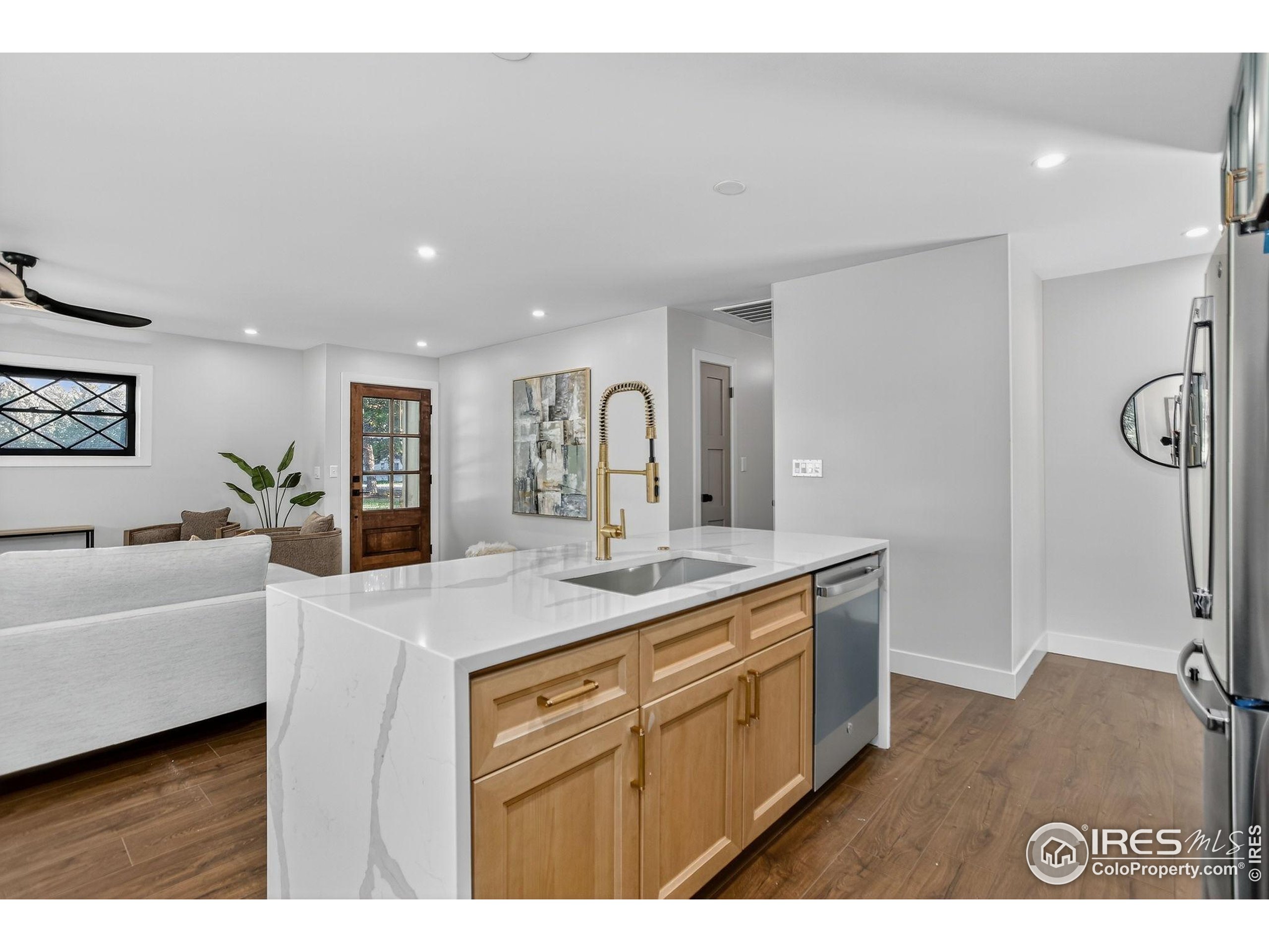 Lafayette, Colorado, 80026, United States, 3 Bedrooms Bedrooms, ,2 BathroomsBathrooms,Residential,For Sale,1988178