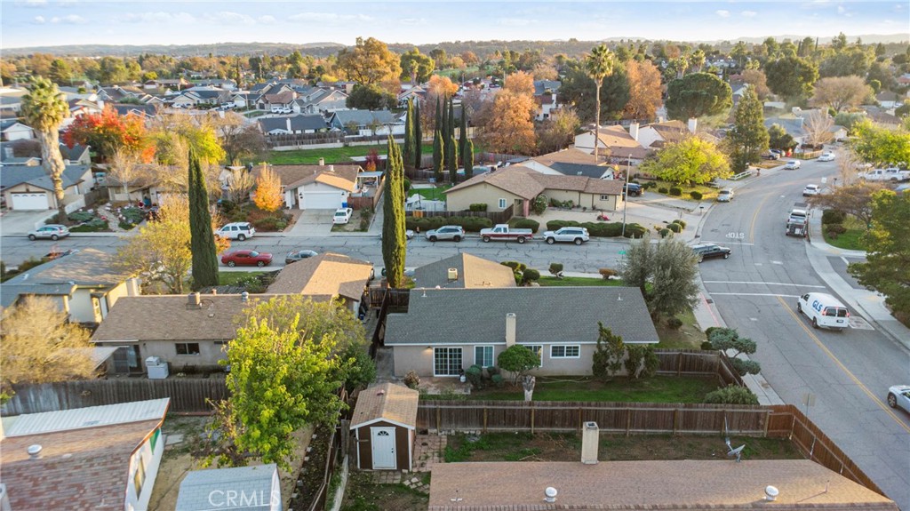 Paso Robles, California, 93446, United States, 3 Bedrooms Bedrooms, ,2 BathroomsBathrooms,Residential,For Sale,2006182