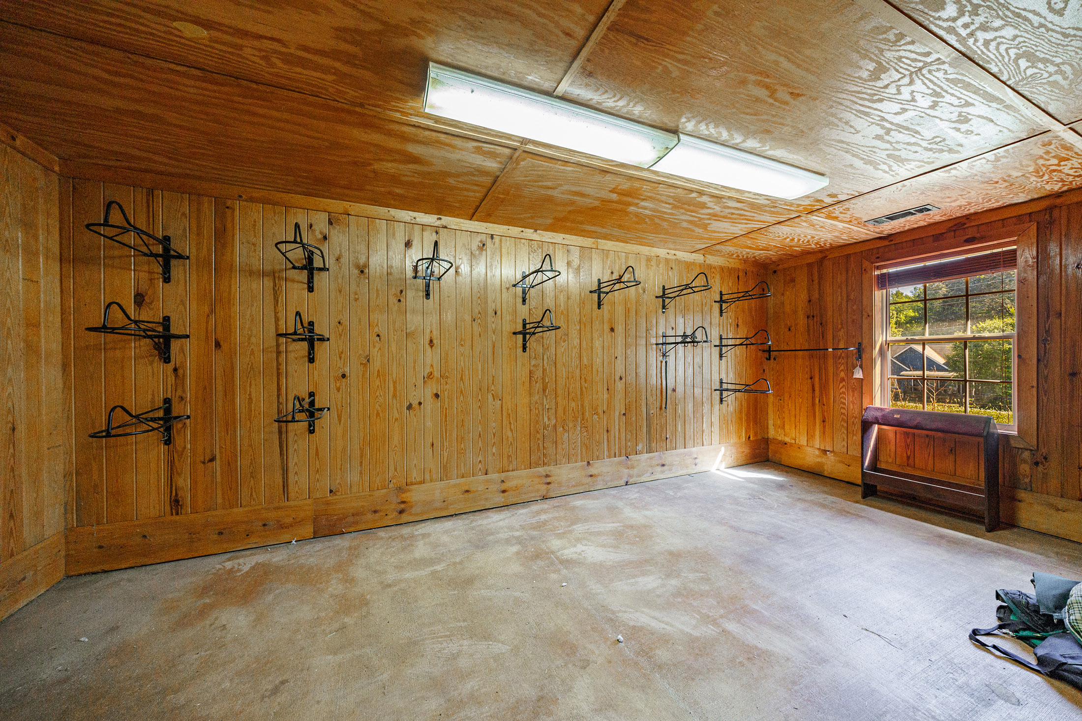  Exceptional Equestrian Estate: A Rare Blend of Luxury, Functionality, and Charm - 物件實景