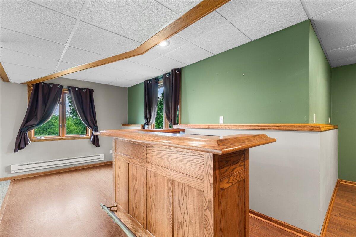 Hubbard, Wisconsin, 53035, United States, 4 Bedrooms Bedrooms, ,4 BathroomsBathrooms,Residential,For Sale,1885428