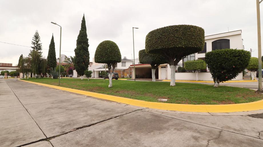 Morelia, Michoacán de Ocampo, 58270, Mexico, 5 Bedrooms Bedrooms, ,4 BathroomsBathrooms,Residential,For Sale,1918215
