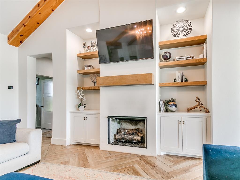 Piedmont, Oklahoma, 73078, United States, 4 Bedrooms Bedrooms, ,6 BathroomsBathrooms,Residential,For Sale,1974155