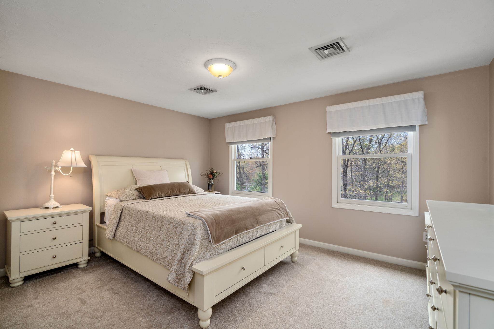  77 Azalea Road, Sharon, MA, 02067 - 物件實景