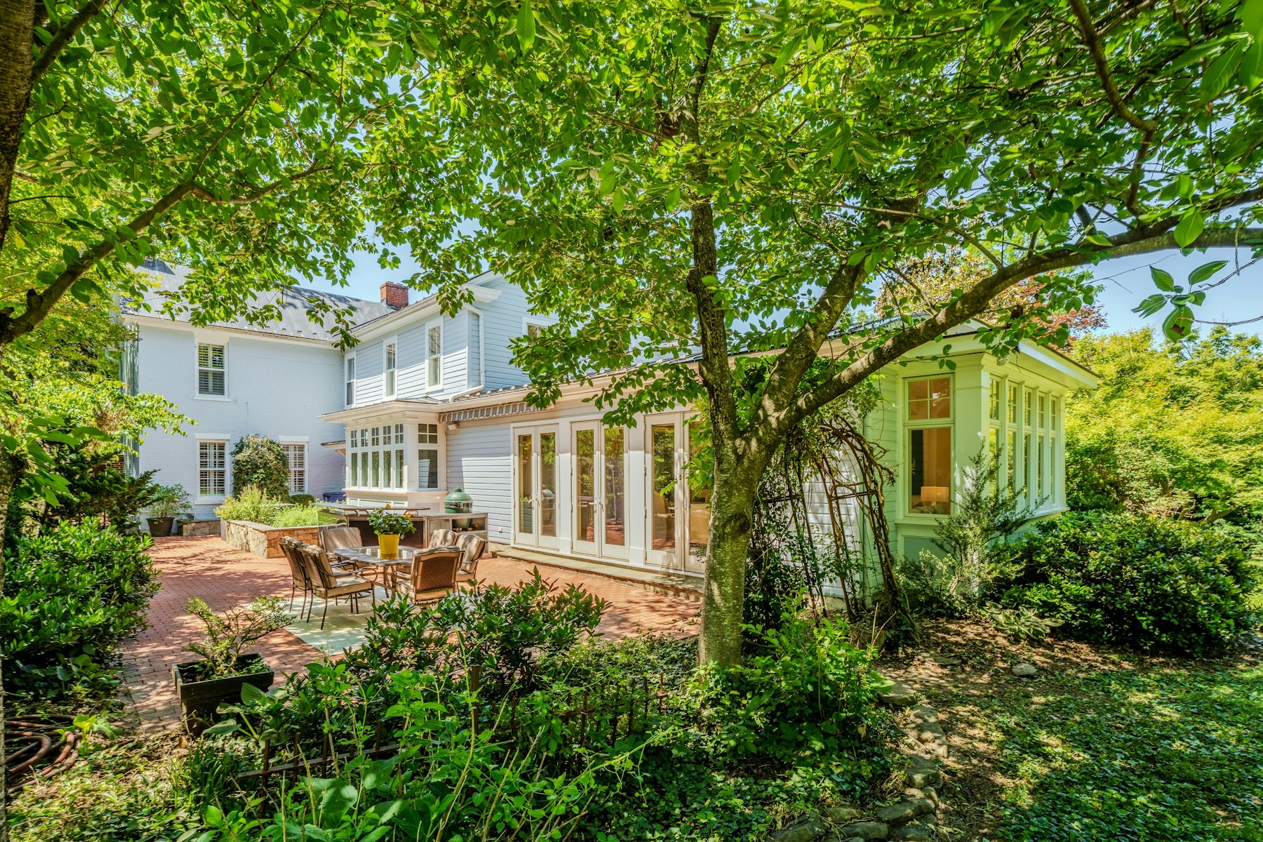  208 Edwards Ferry Road NE, Leesburg, VA, 20176 - 物件實景