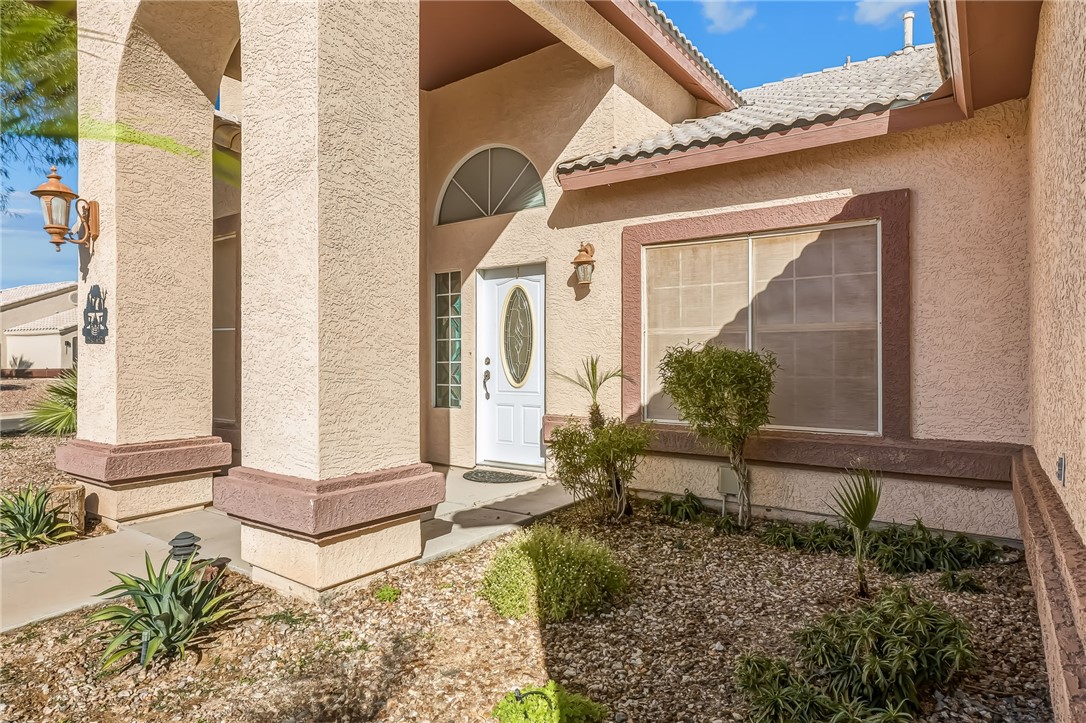 Bullhead City, Arizona, 86442, United States, 4 Bedrooms Bedrooms, ,2 BathroomsBathrooms,Residential,For Sale,1988926